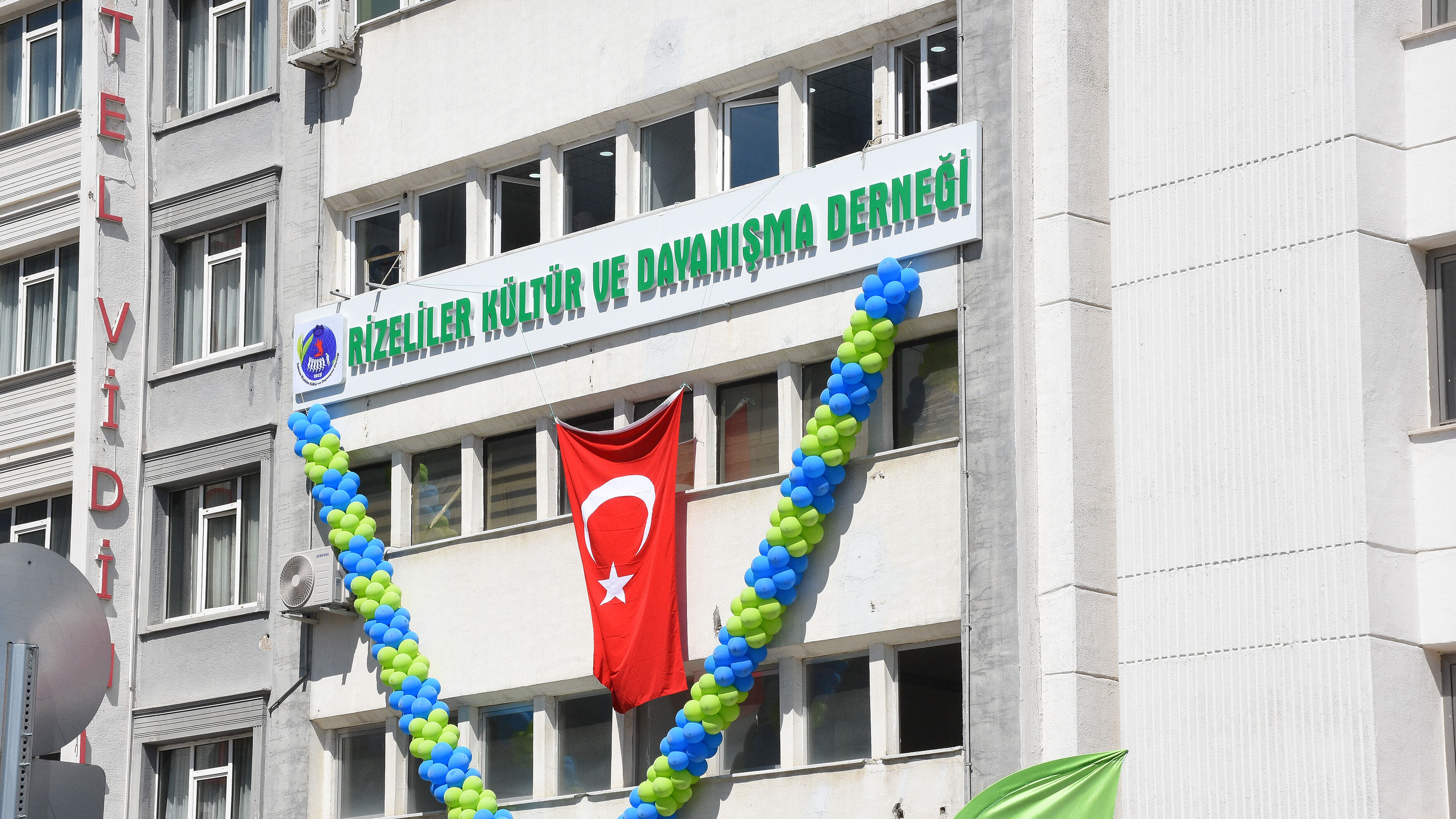 A A 20260316 40841523 40841520 S A M S U N D A M I N I B U S L E C A R P I S A N M O T O S I K L E T T E K I 1 K I S I O L D U-3