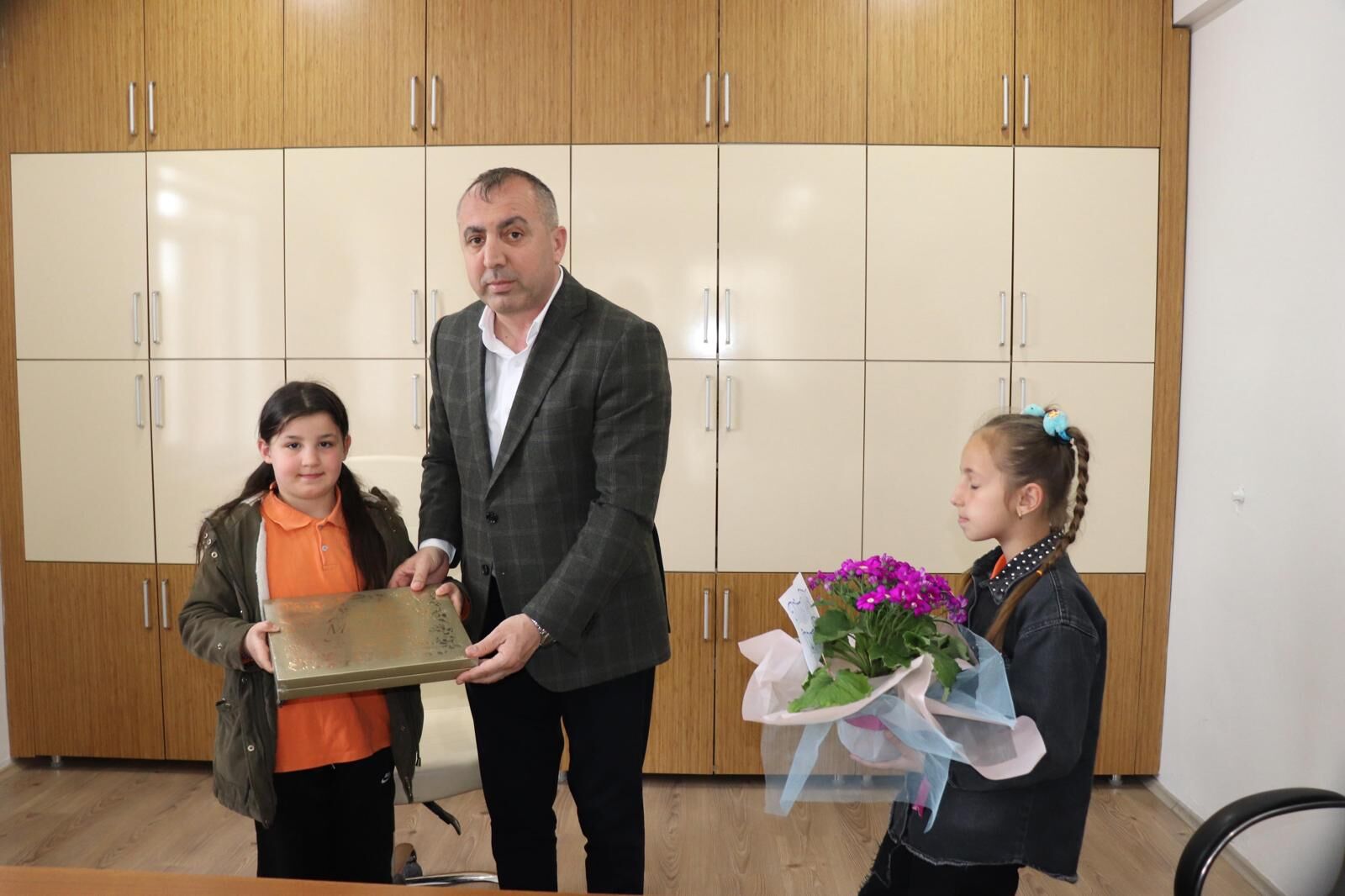 A A 20260401 40986278 40986277 A S A R C I K T A O G R E N C I L E R D E N B E L E D I Y E Y E Z I Y A R E T