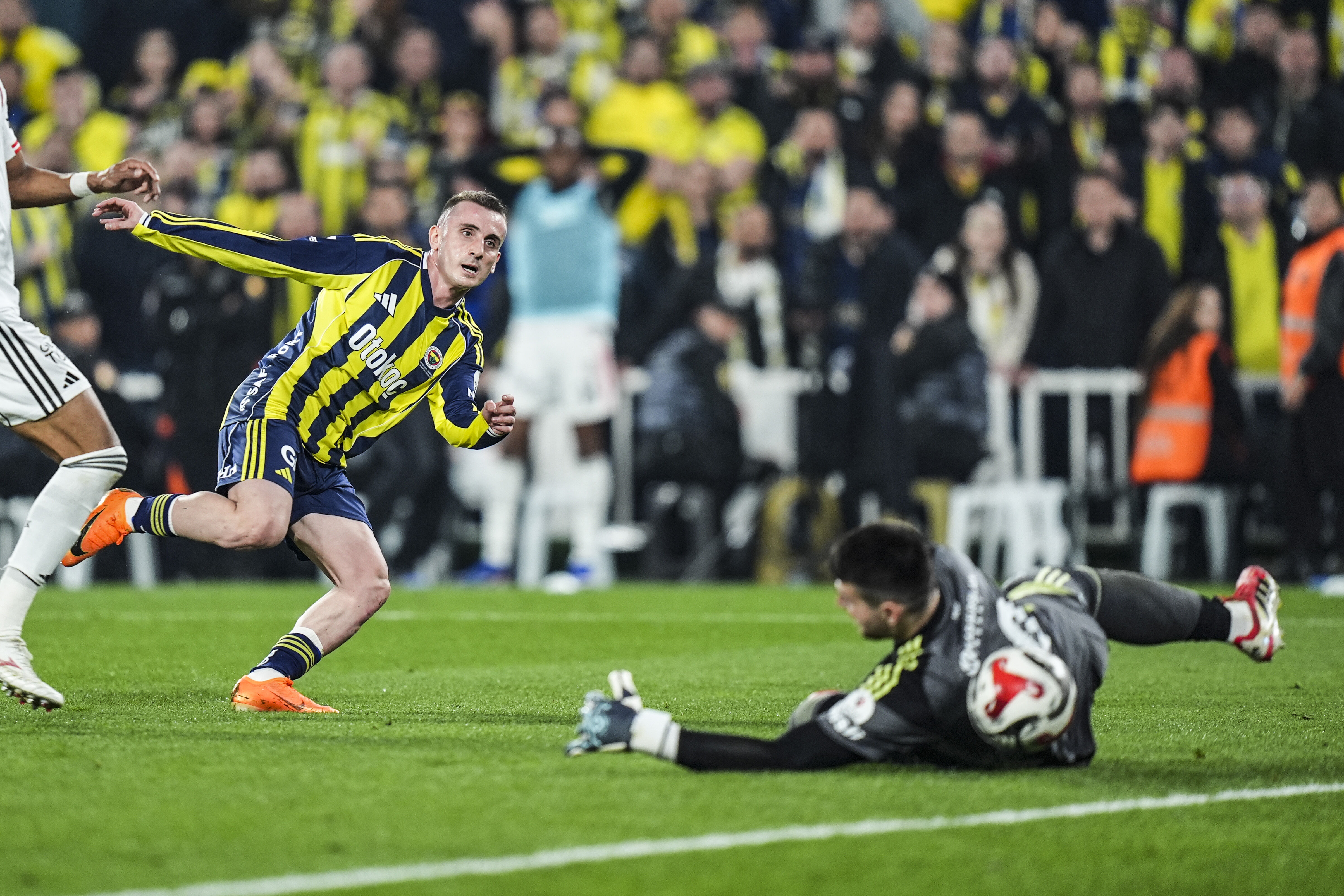 A A 20260405 41025166 41025161 F E N E R B A H C E B E S I K T A S