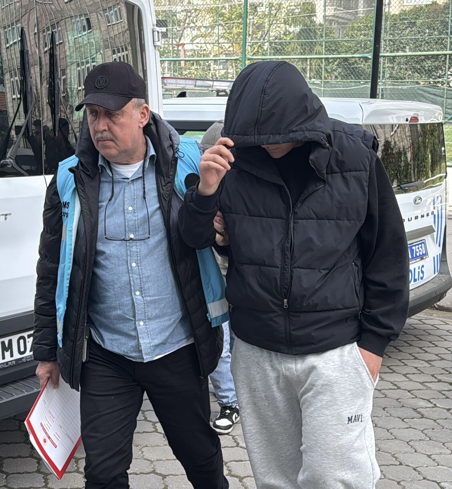 A A 20260417 41130874 41130871 S A M S U N D A O K U L L A R A S A L D I R I O L A B I L E C E G I Y O N U N D E K I P A Y L A S I M L A R I N E D E N I Y L E 7 O G R E N C I Y A K A L A N D I