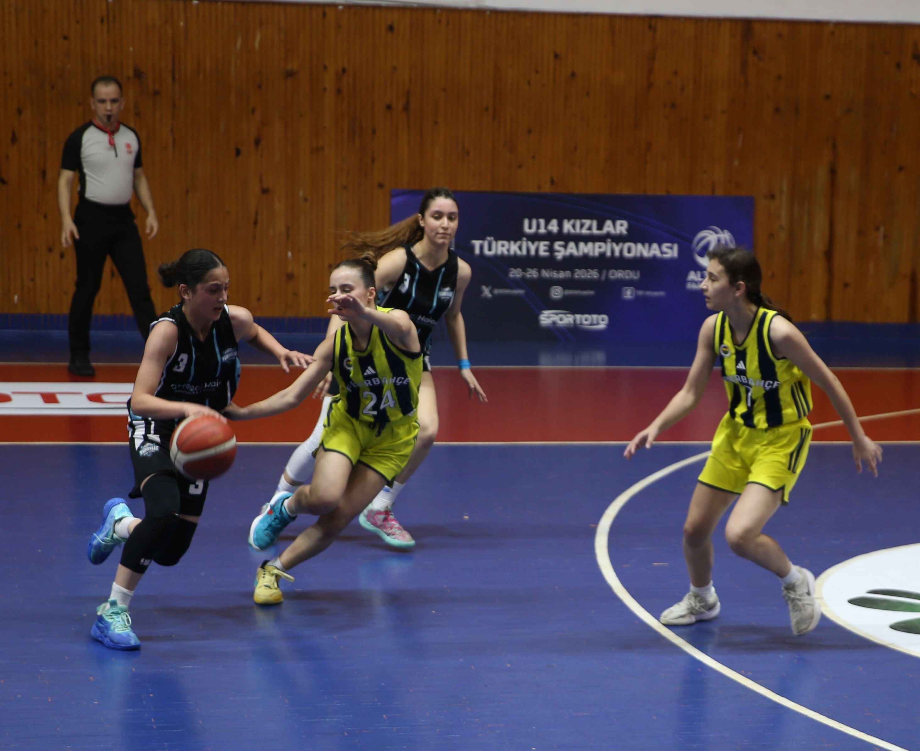 A A 20260420 41163897 41163894 B A S K E T B O L 14 Y A S A L T I K I Z L A R T U R K I Y E S A M P I Y O N A S I
