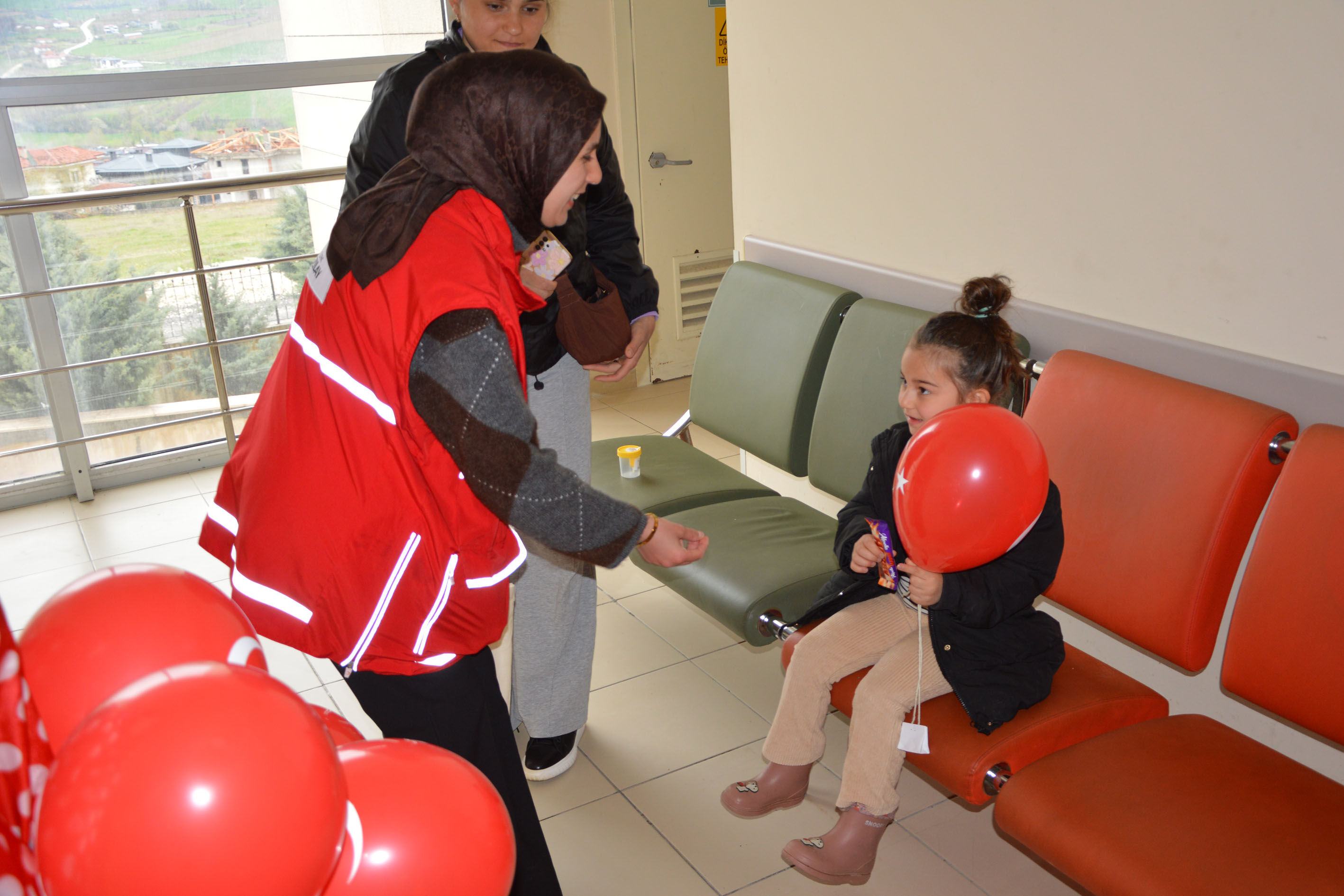 A A 20260423 41192150 41192143 S A M S U N D A G E N C K I Z I L A Y G O N U L L U L E R I H A S T A N E D E T E D A V I G O R E N C O C U K L A R I N Y U Z U N U G U L D U R D U