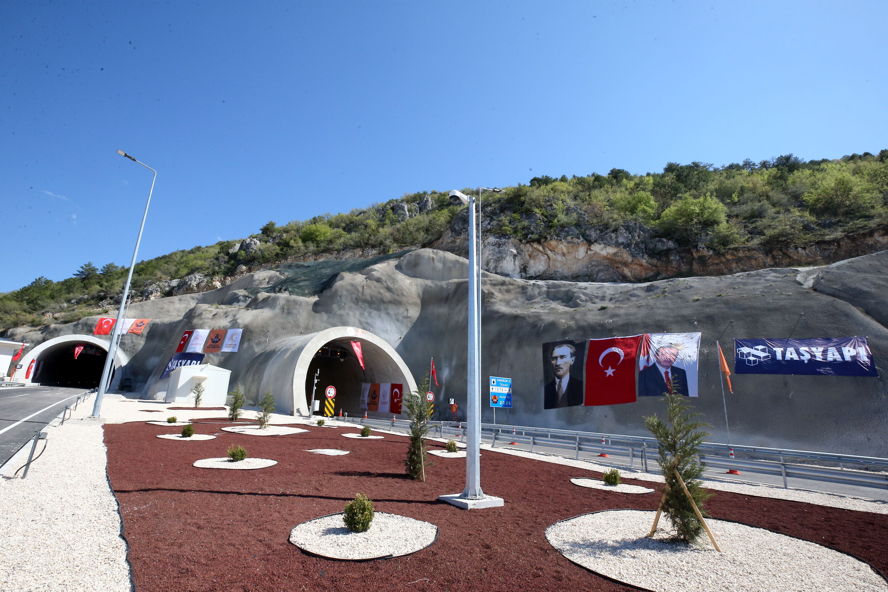 A A 20260430 41254354 41254327 B A K A N U R A L O G L U C O R U M L A C I N K A R A Y O L U I L E K I R K D I L I M T U N E L L E R I A C I L I S T O R E N I N D E K O N U S T U