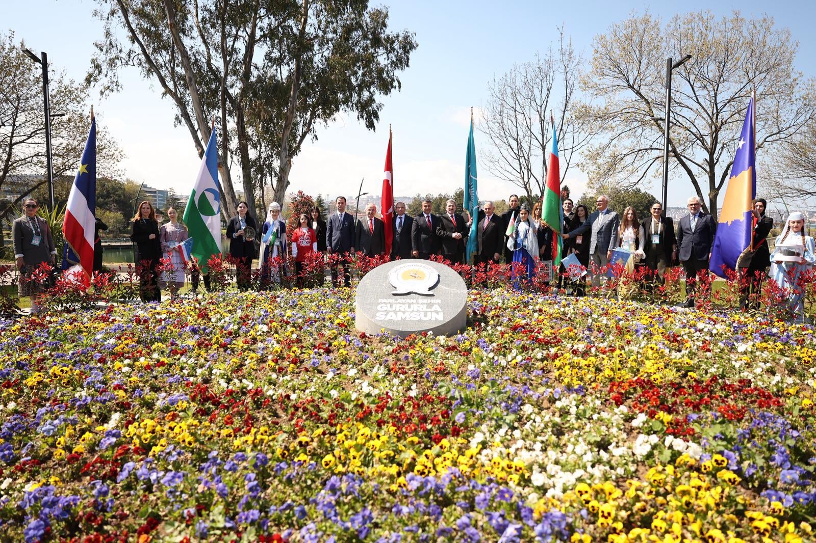 H G W3 V Nd W4 A E1 Q Lm