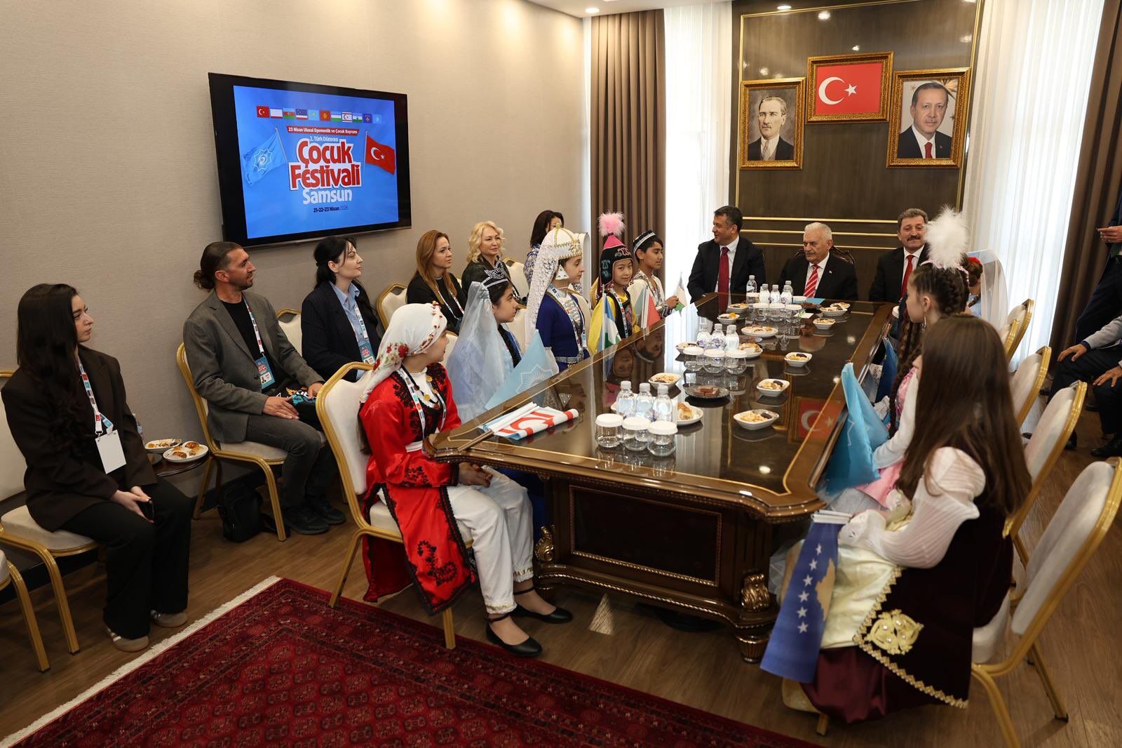 H G W3 W Gu Wc A A X Mv F