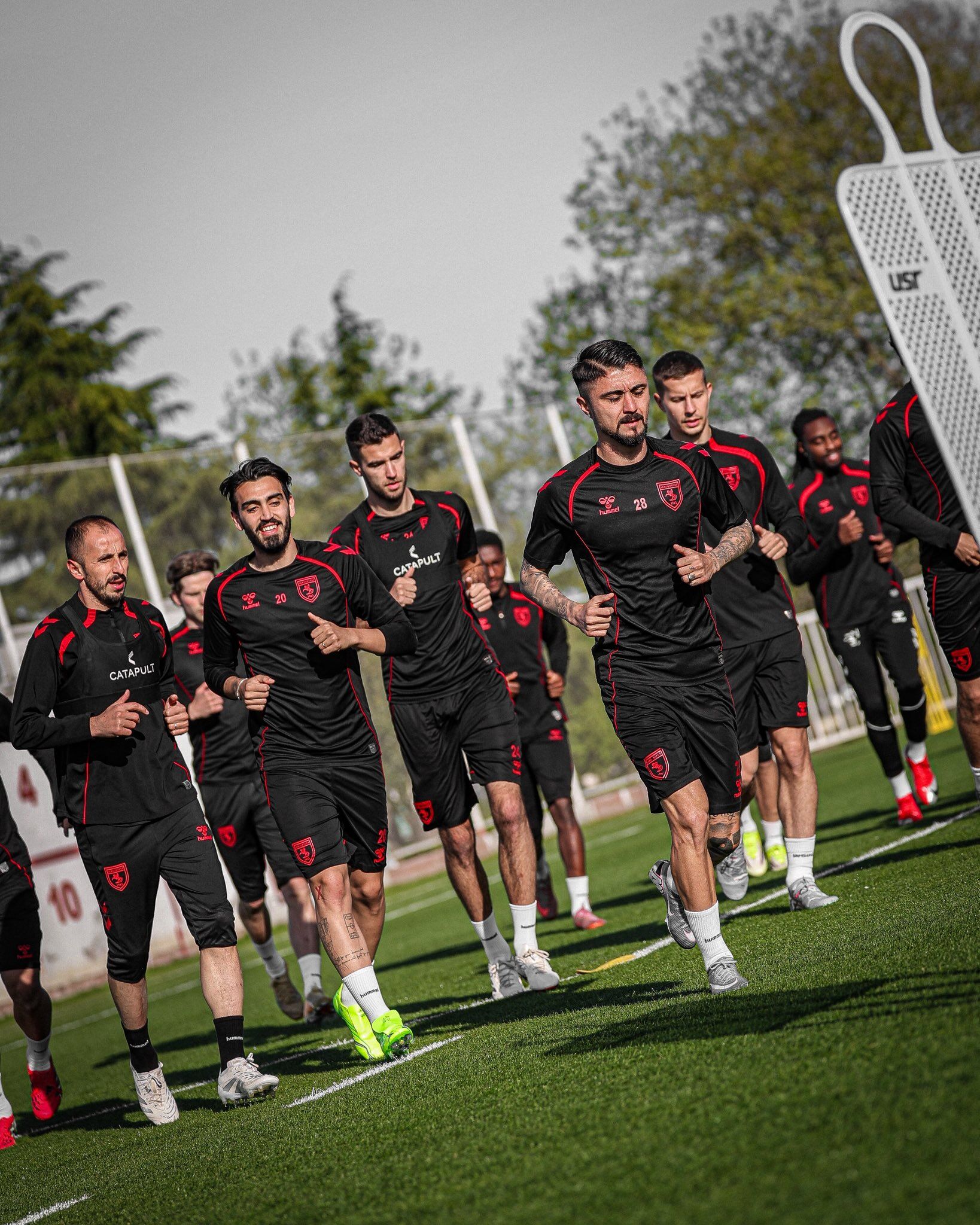 H H Kk Y G T X0 A A4N9B