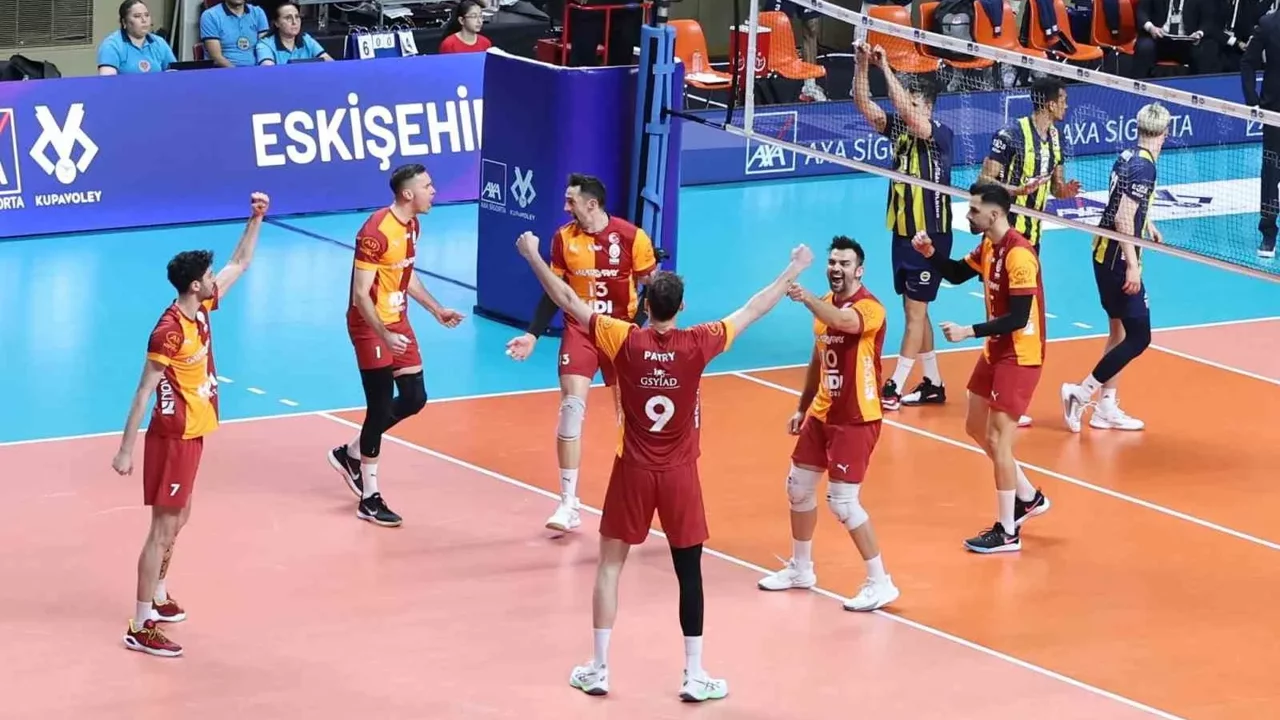 Kupa Voleyde Finalin Adi Ziraat Bankkart Galatasaray