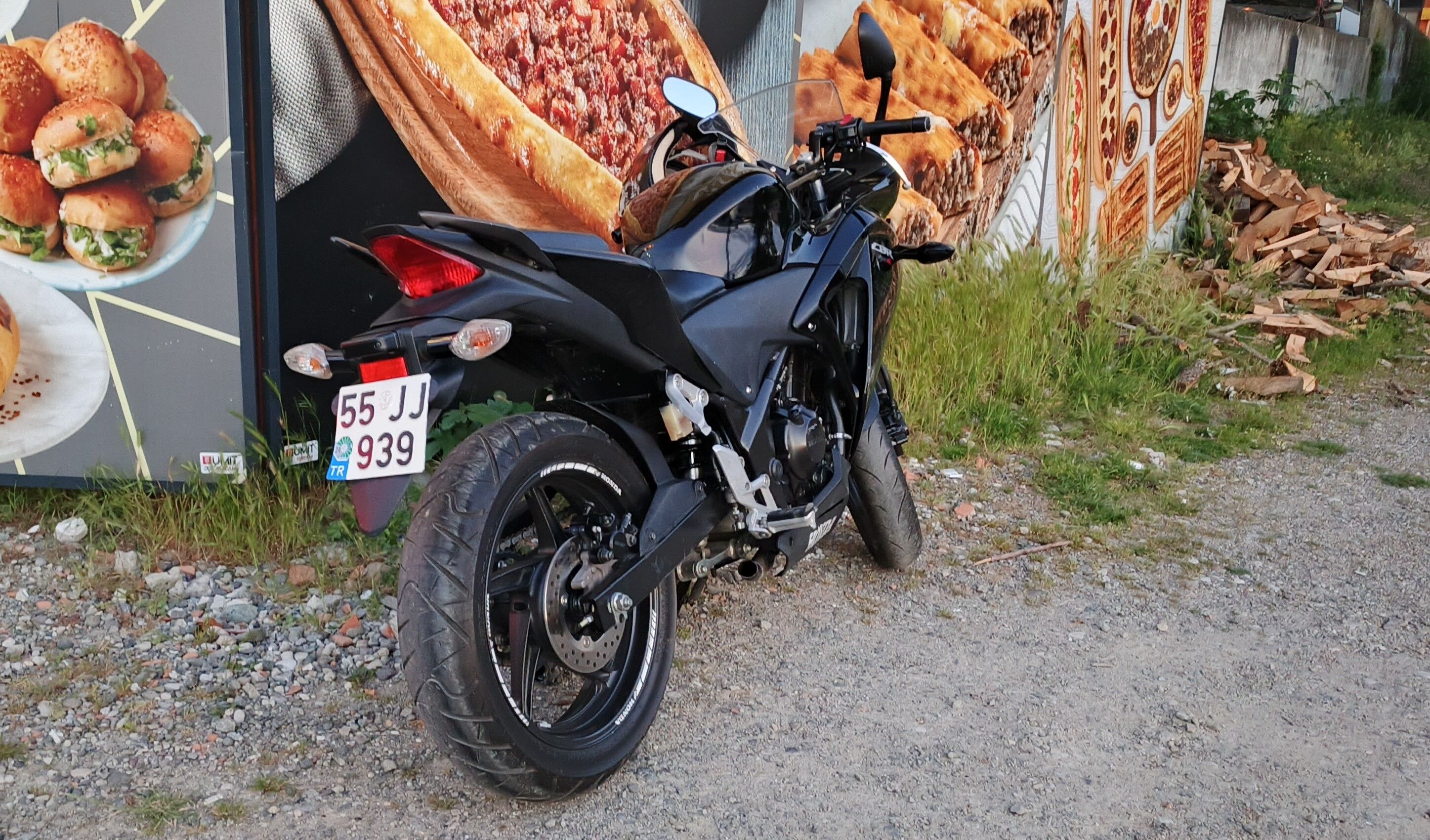 A W713633 03