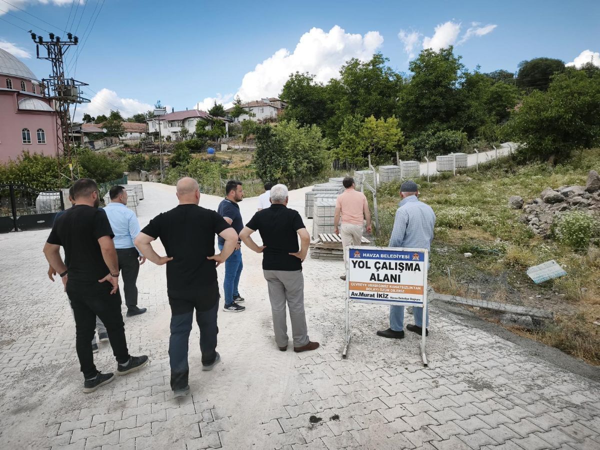 Www.havza.bel.tr 13066 Mahallelerimizde Yapilan Parke Yol Calismalarini Yerinde Inceleyerek Degerlendirmelerde Bulunduk G L8 R87 Y G C V I A