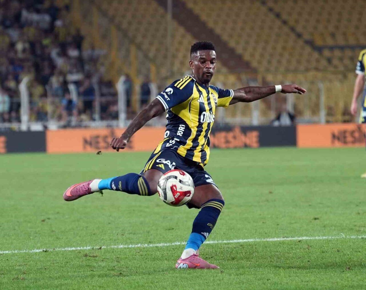 Fenerbahçe'de Semedo Gelişmesi! Ayrılık Ihtimali Güç Kazandı 1