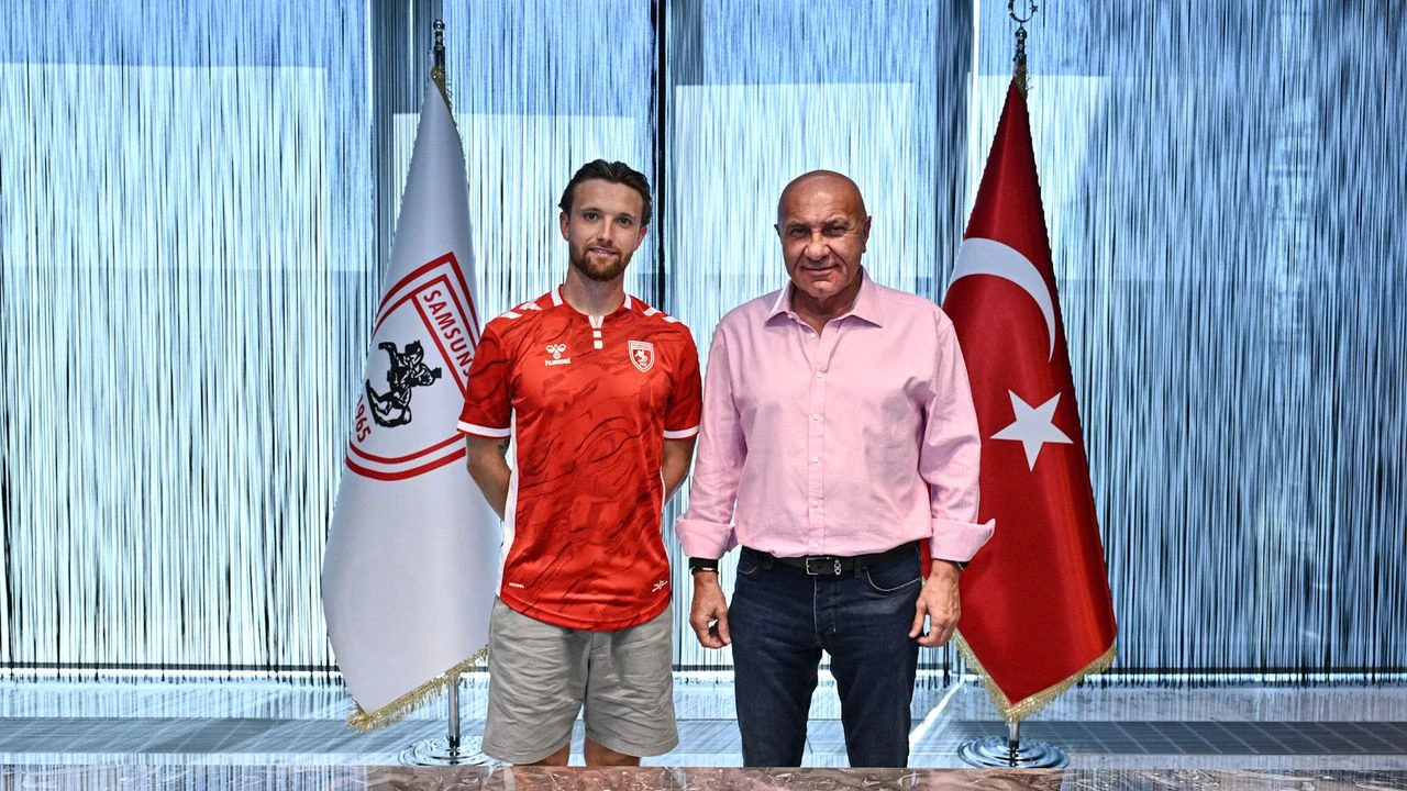 Samsunspor Elliot Watt Ile 4 Yillik Sozlesme Imzaladi