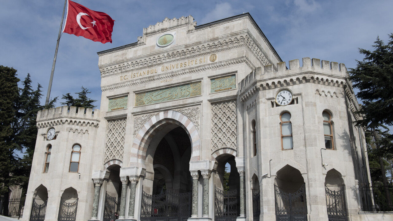 2026 2027 Üniversitelerde Öğrenci Katkı Payı Ve Öğrenim Ücretleri Belli Oldu (6)