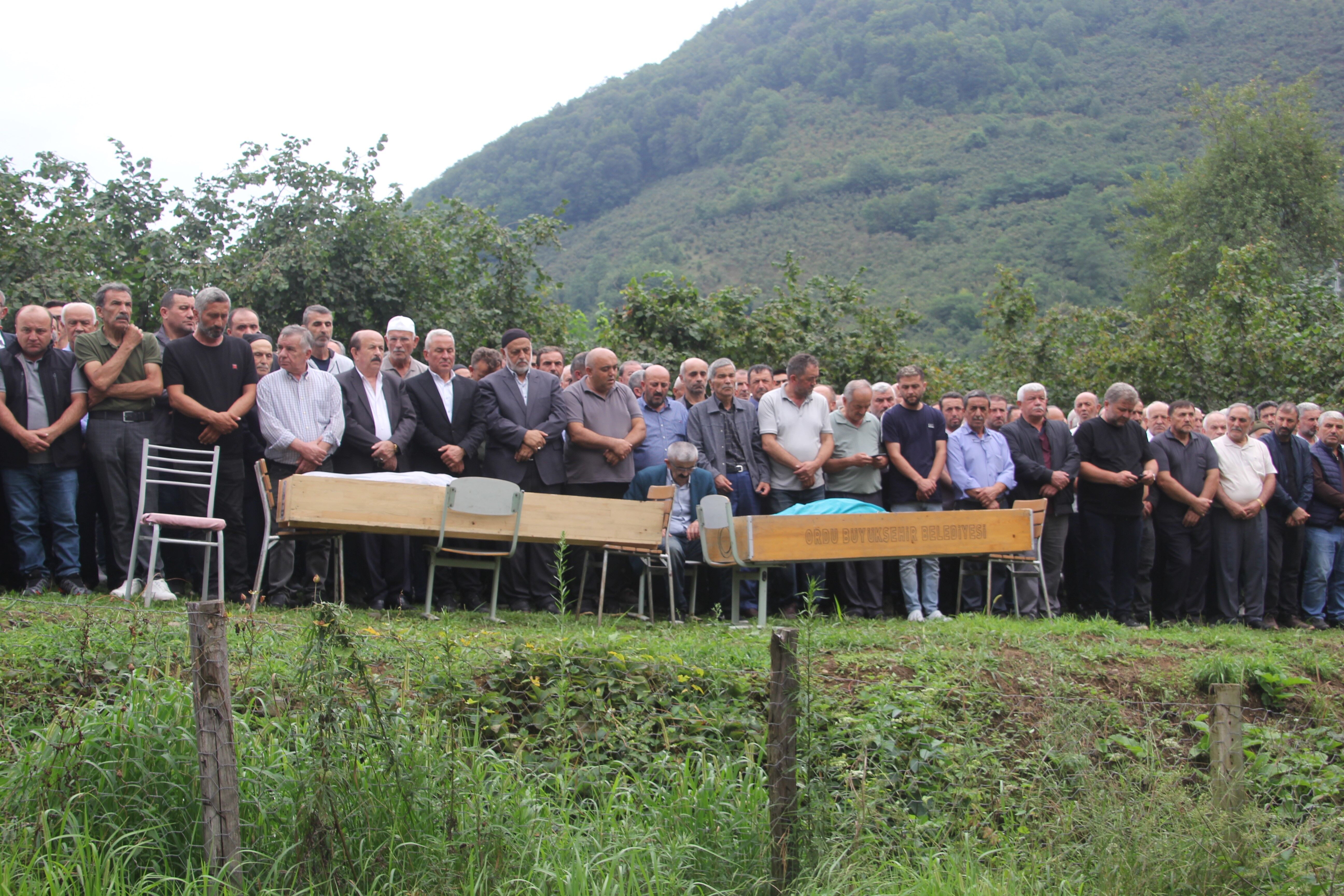 Fındık toplarken uçurumdan düşen iki kardeş hayatını kaybetti-2