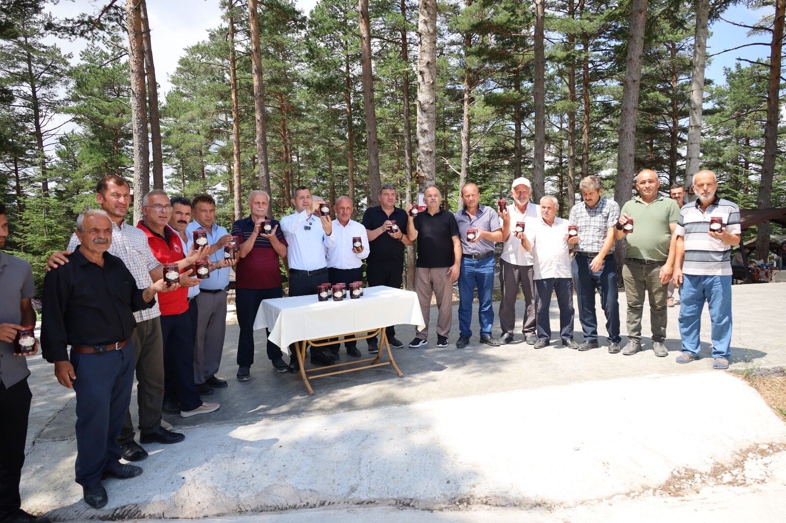 Alaçam Çileği Kavonozlarda Yerini Aldı (1)