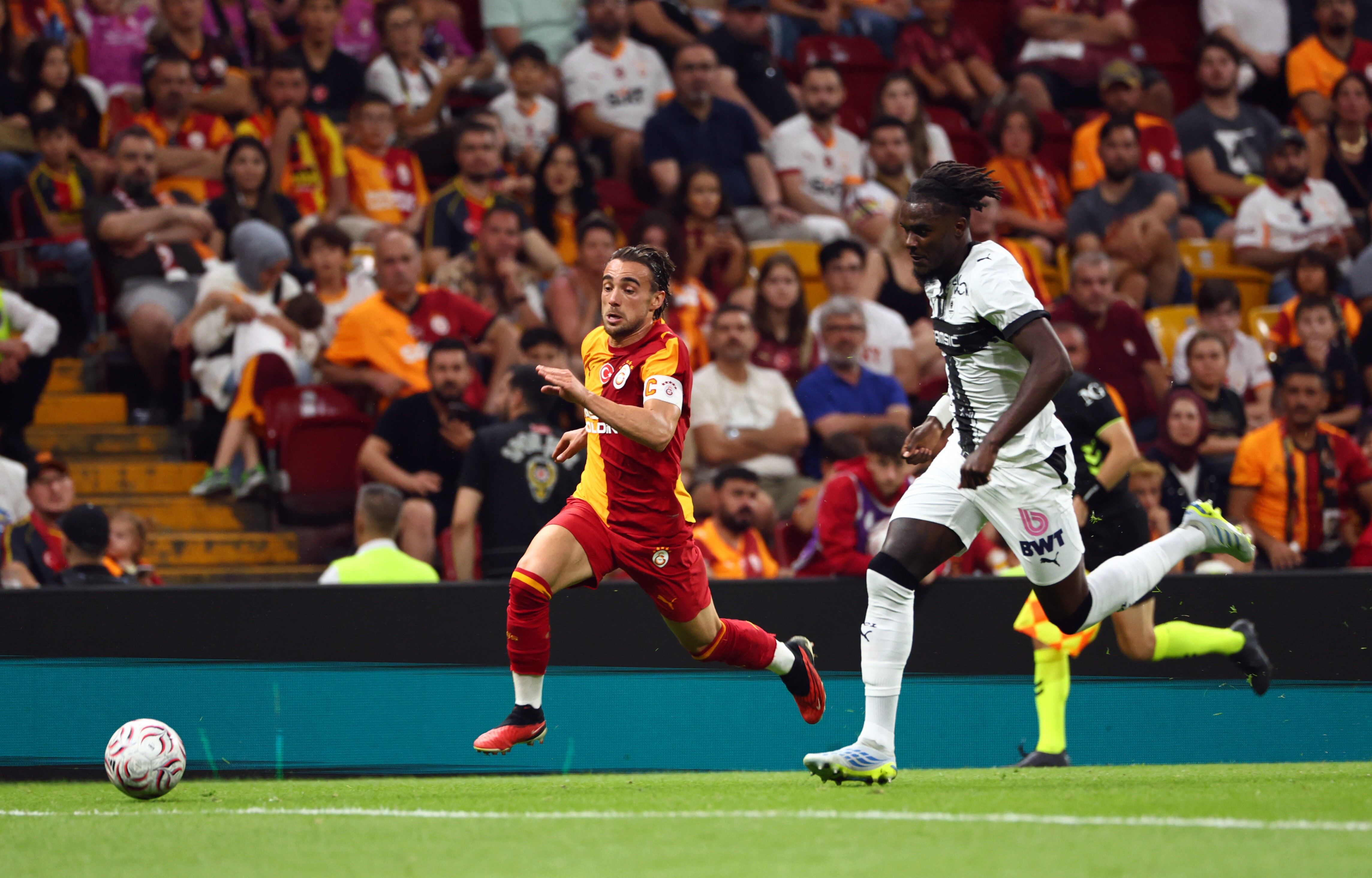 Galatasaray Rennes Ile 3 3 Berabere Kaldı (2)
