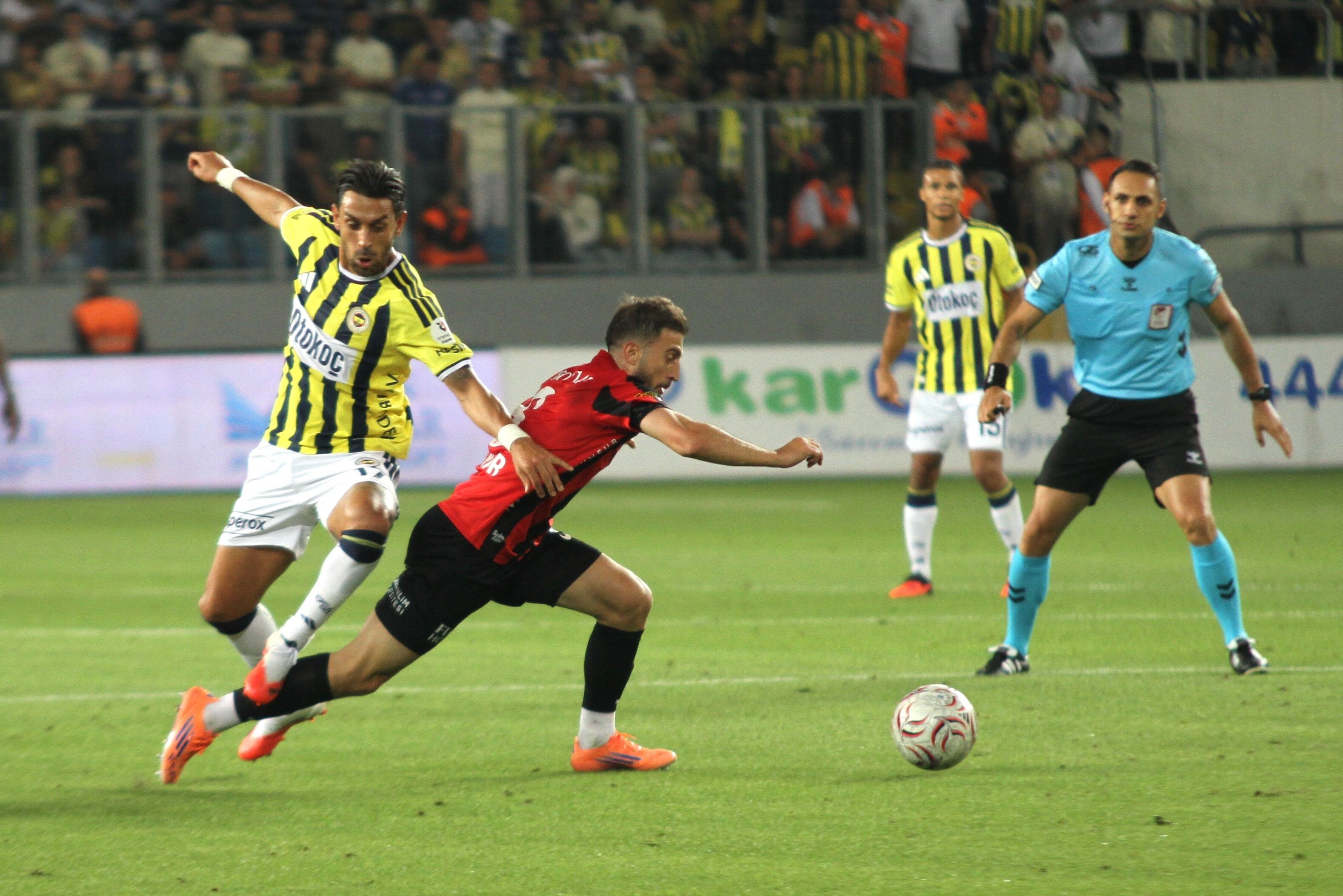 Gençlerbirliği Fenerbahçe Maçında Ilk Yarı 1 1 Sona Erdi (3)