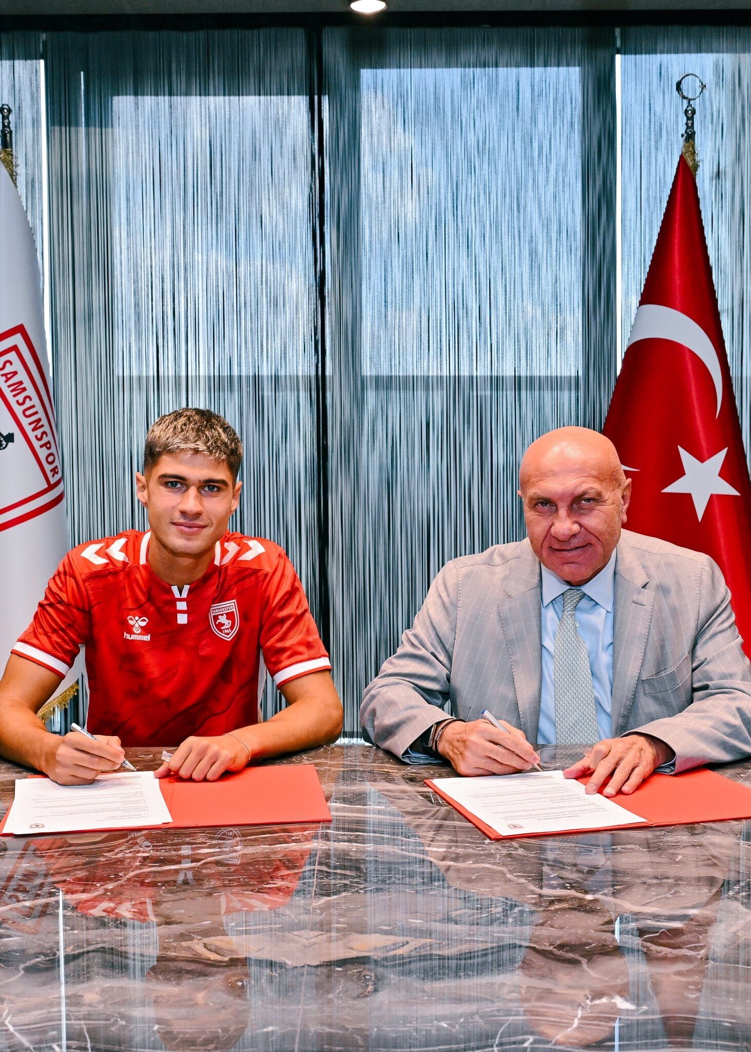 Guarino'nun Samsunspor Macerası Resmen Başladı (2)