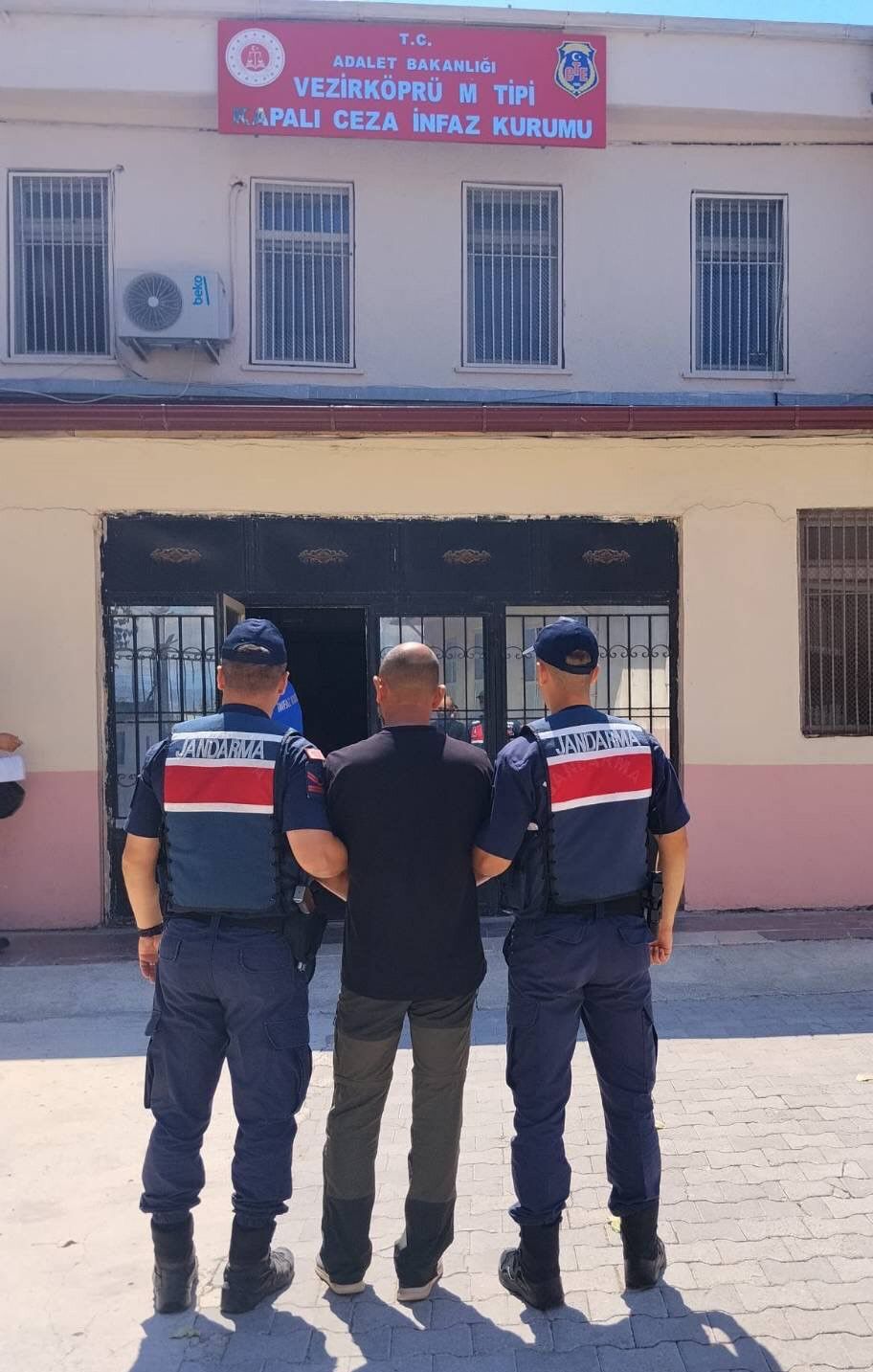 Havzda'da 11 Yıl Kesinleşmiş Hapis Cezası Olan Şahıs Yakalandı (1)