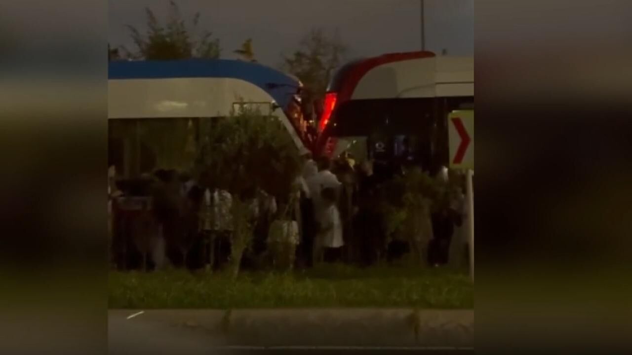 İstanbul’da Tramvaylar Kafa Kafaya Çarpıştı!