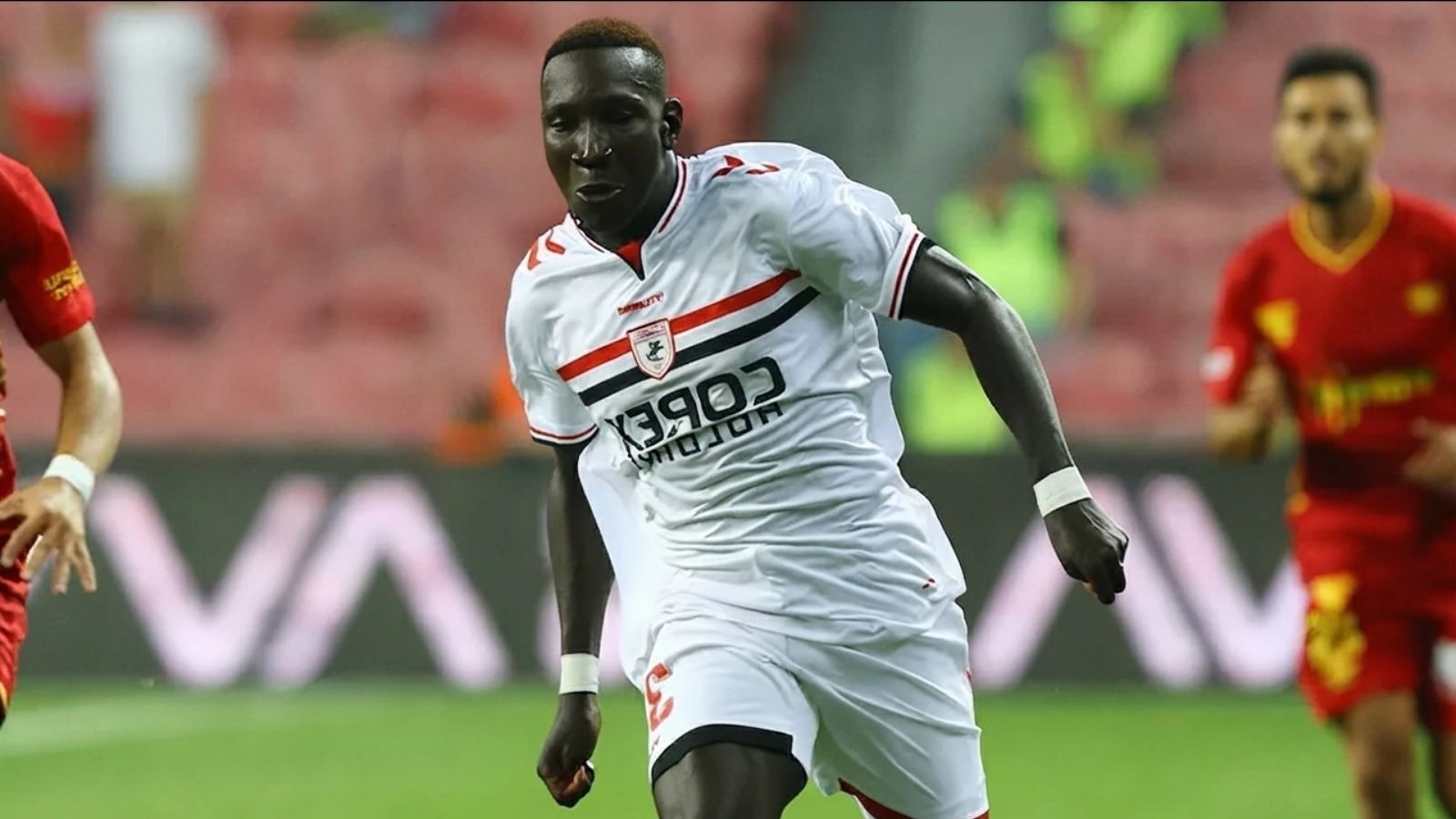 Samsunspor’un genç yıldızı Jarju haftanın 11’inde-2
