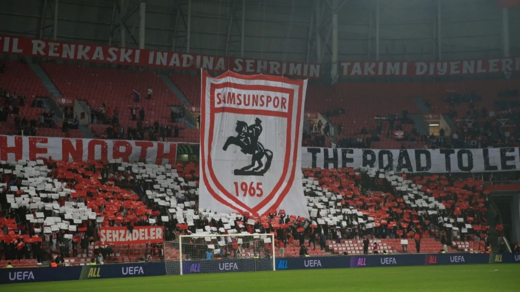 Forza Şirinler duyurdu: “Samsunspor tribünü sizlerin reklam panosu değildir”-2