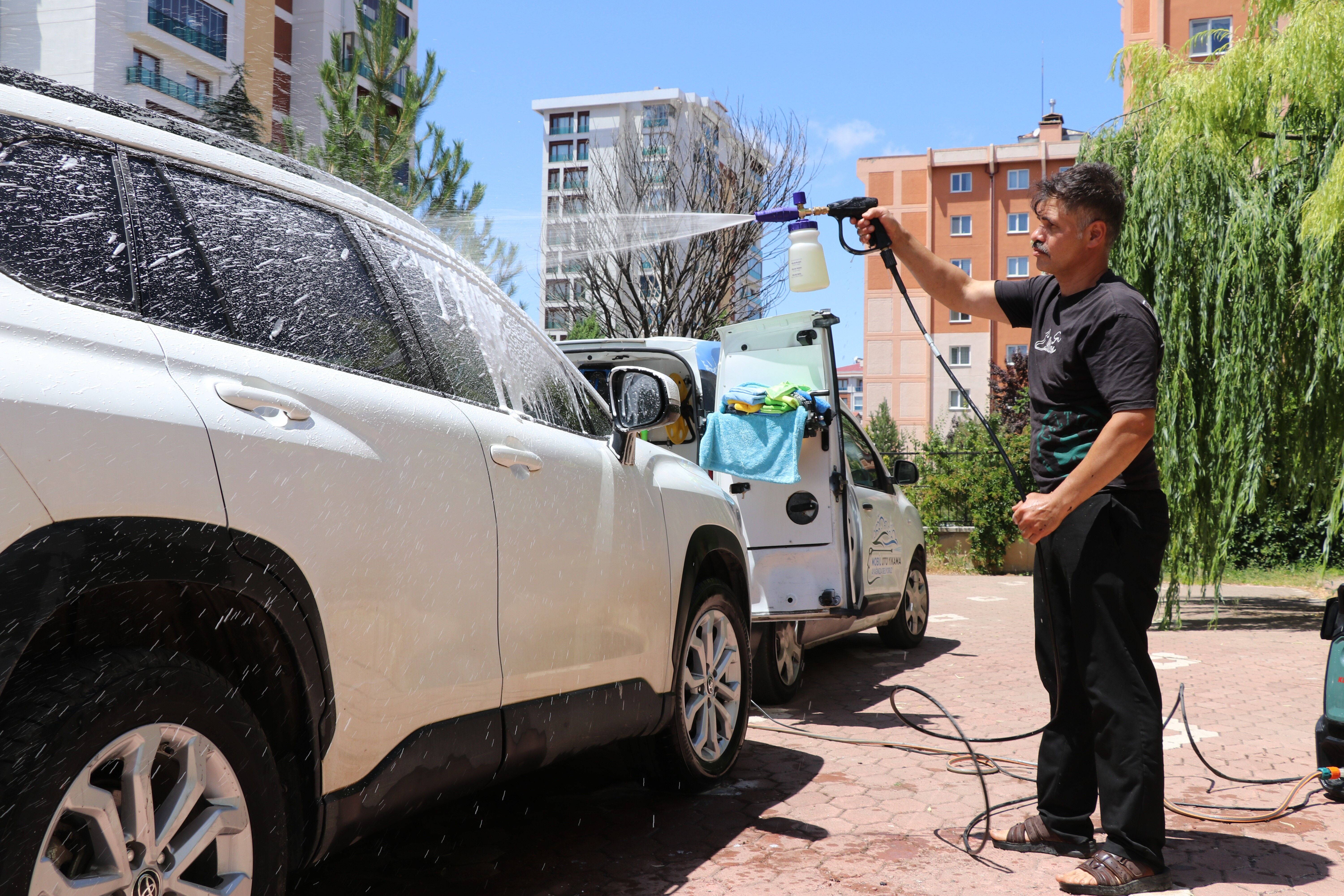 Mobil Araç Yıkama Kapıya Geliyor (4)