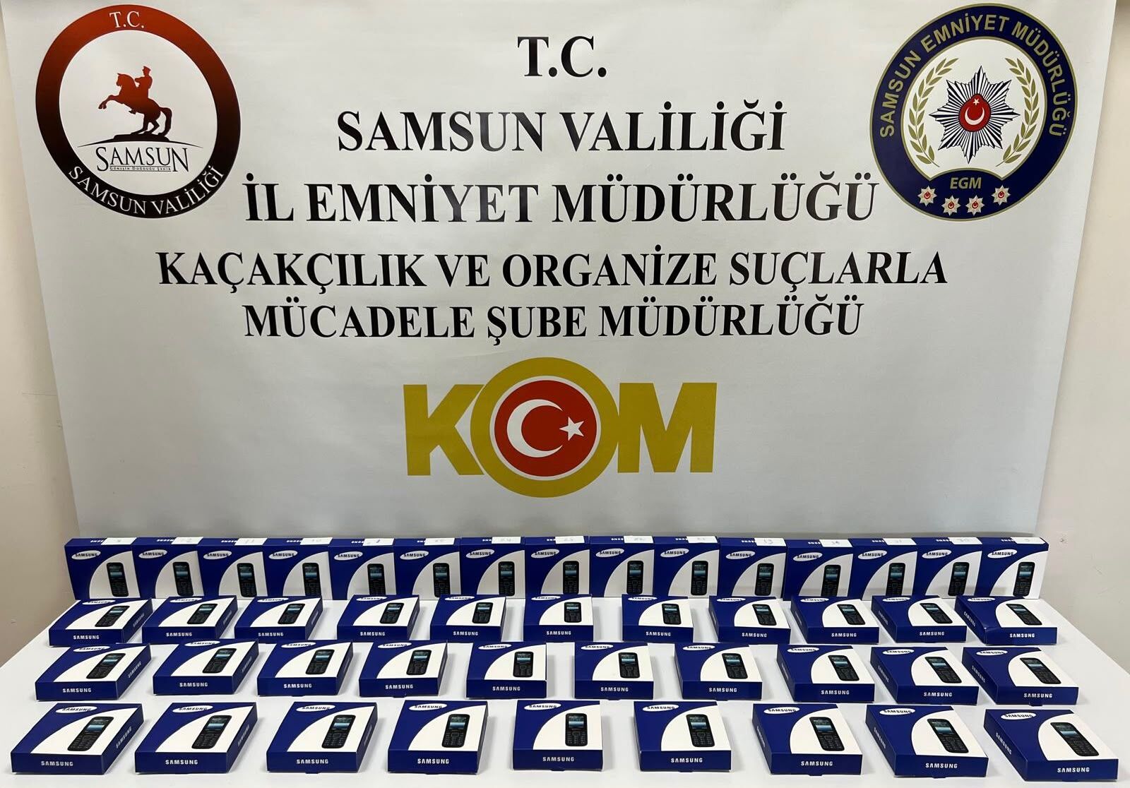Samsun'da 45 Adet Kaçak Telefon Ele Geçirildi