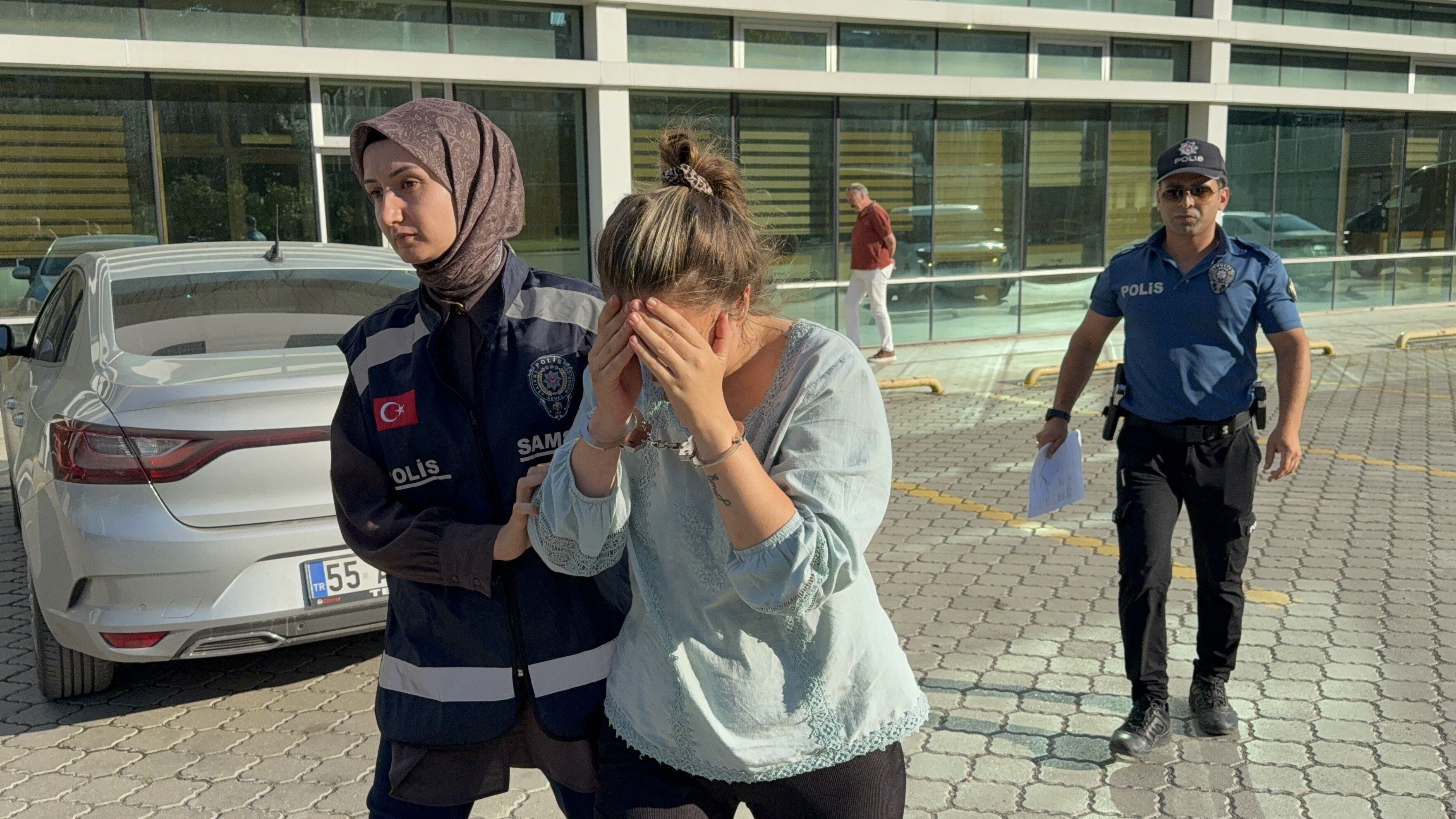Samsun’da Bıçaklı Kavgadaki Kadın Şüpheli Tutuklandı (2)