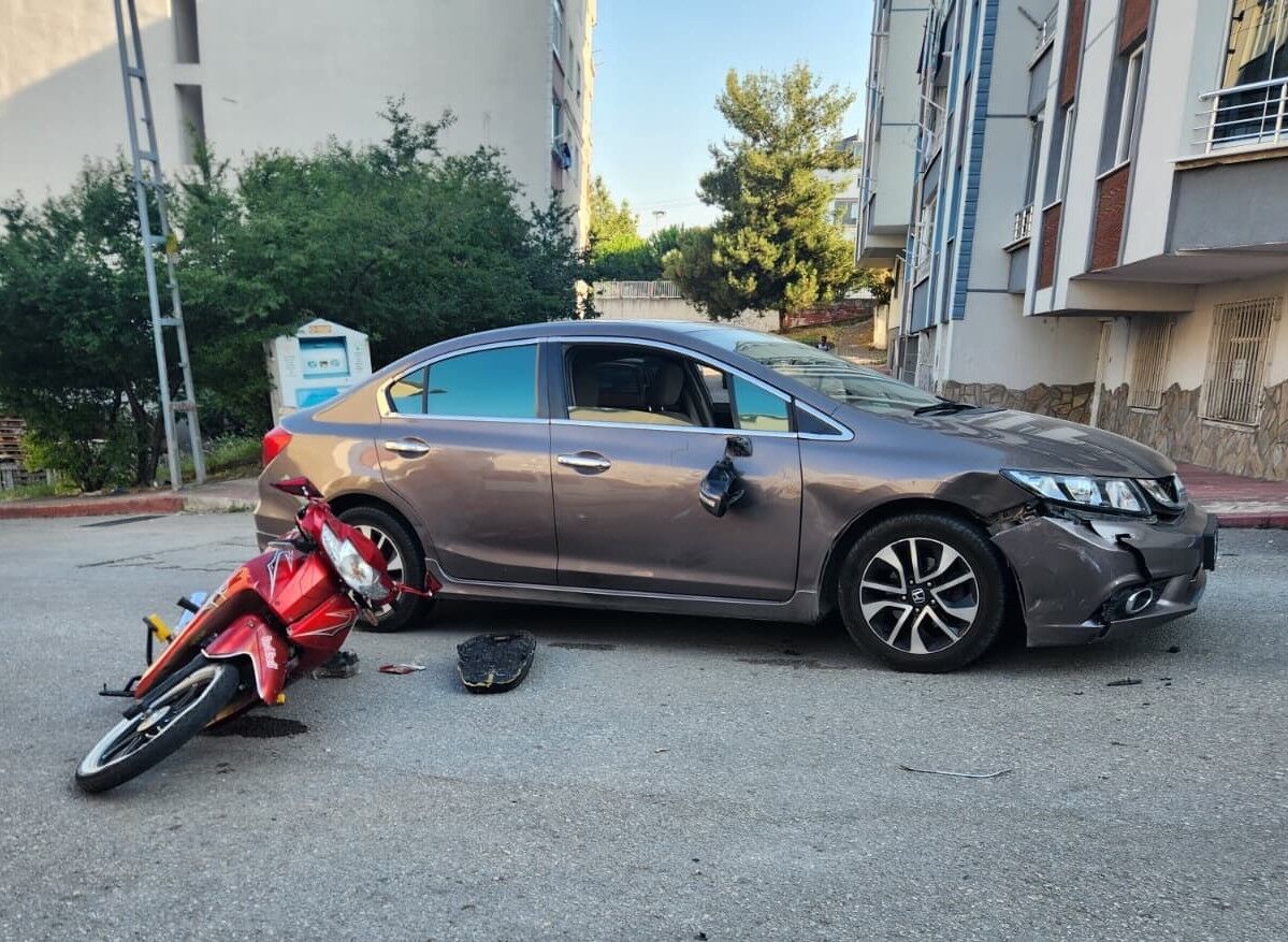 Samsun'da Motosiklet Kazasında 1 Kişi Yaralandı (2)