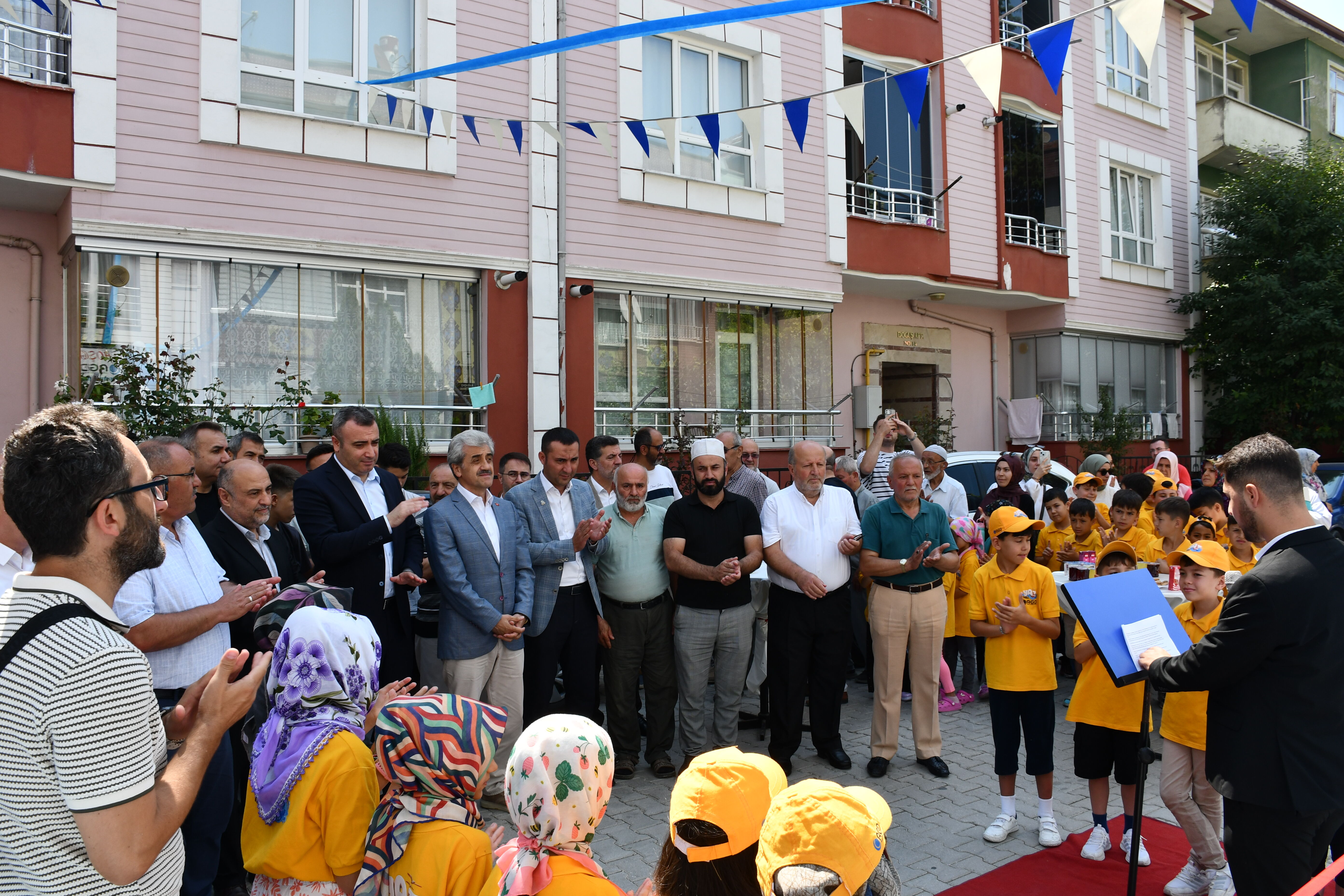 Vezirköprü'de Anadolu Gençlik Derneği'nin Yeni Hizmet Binası Açıldı (1)