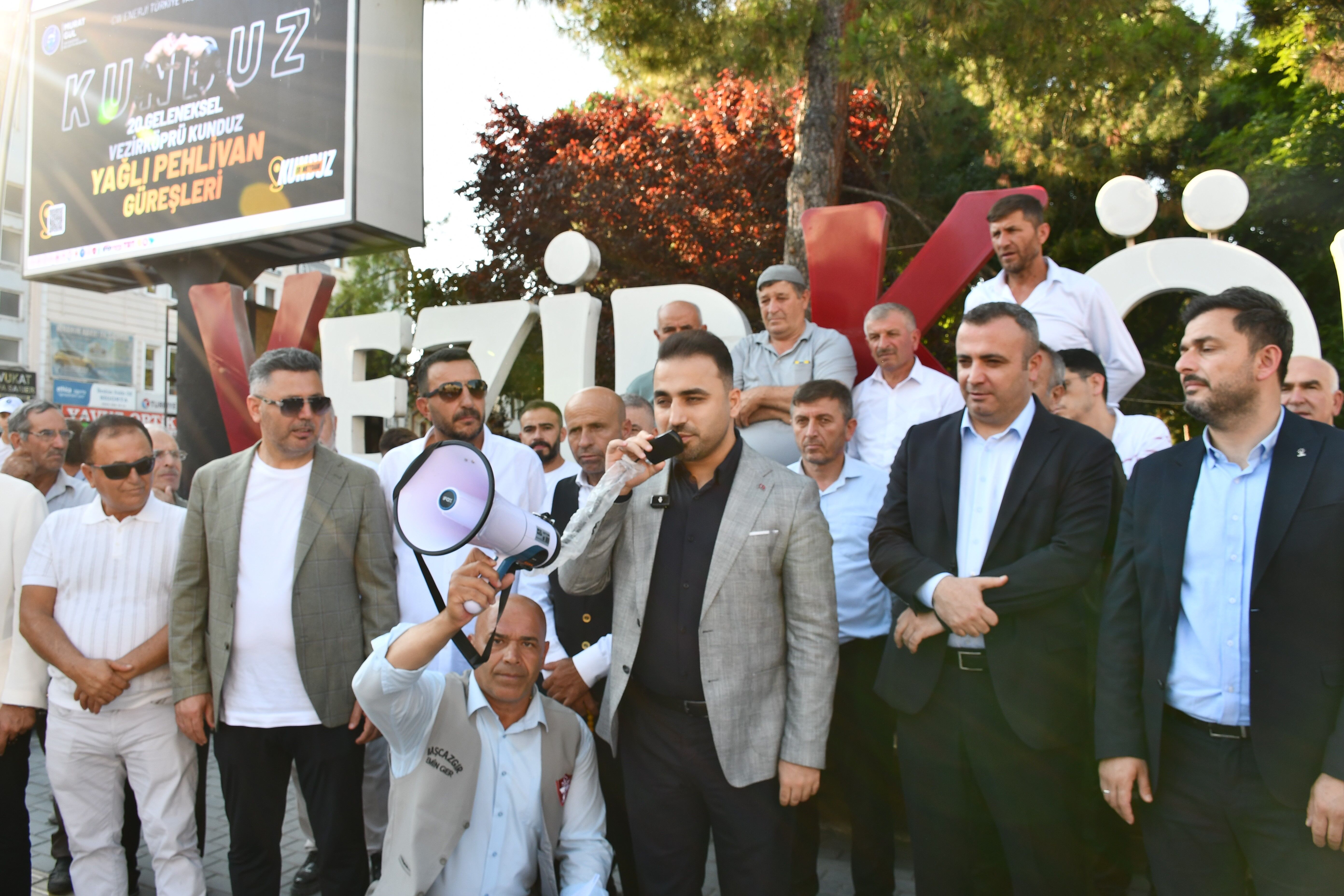 Vezirköprü'de Kunduz Yağlı Güreşleri Festivali Başladı (1)-1