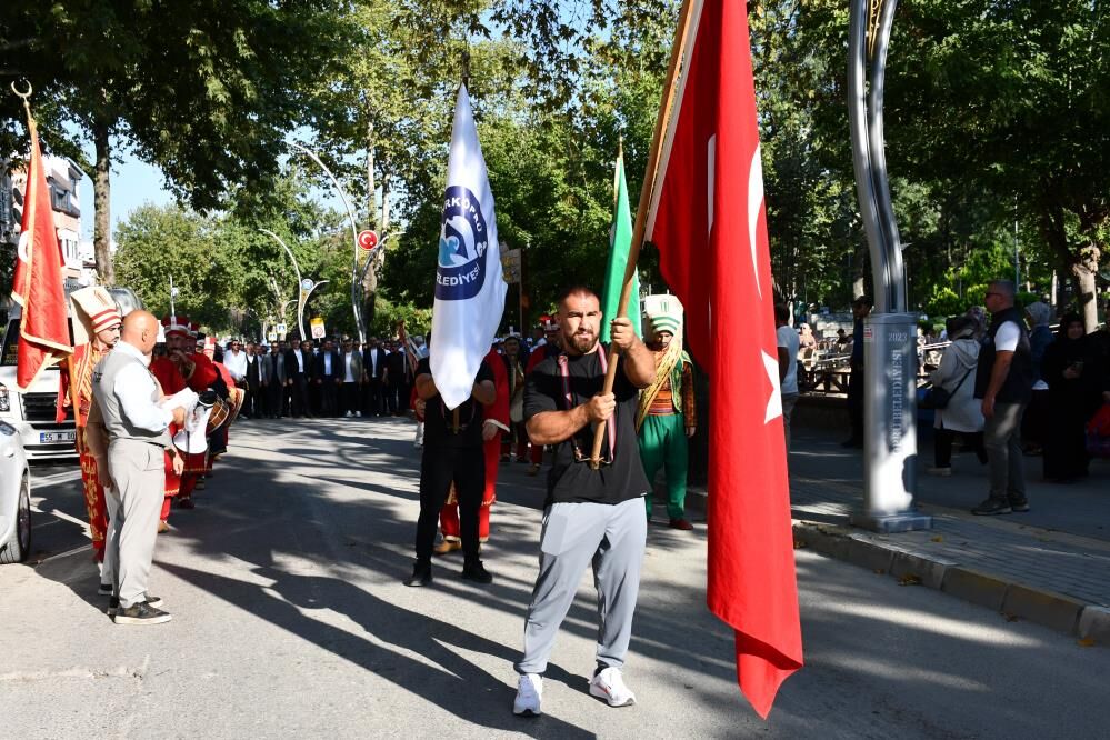 Vezirköprü'de Kunduz Yağlı Güreşleri Festivali Başladı-1