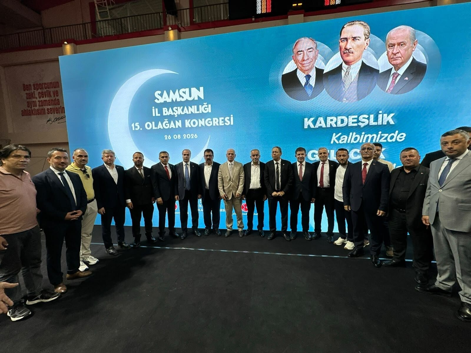 Burhan Mucur, MHP Samsun İl Başkanlığı’nda güven tazeledi-7