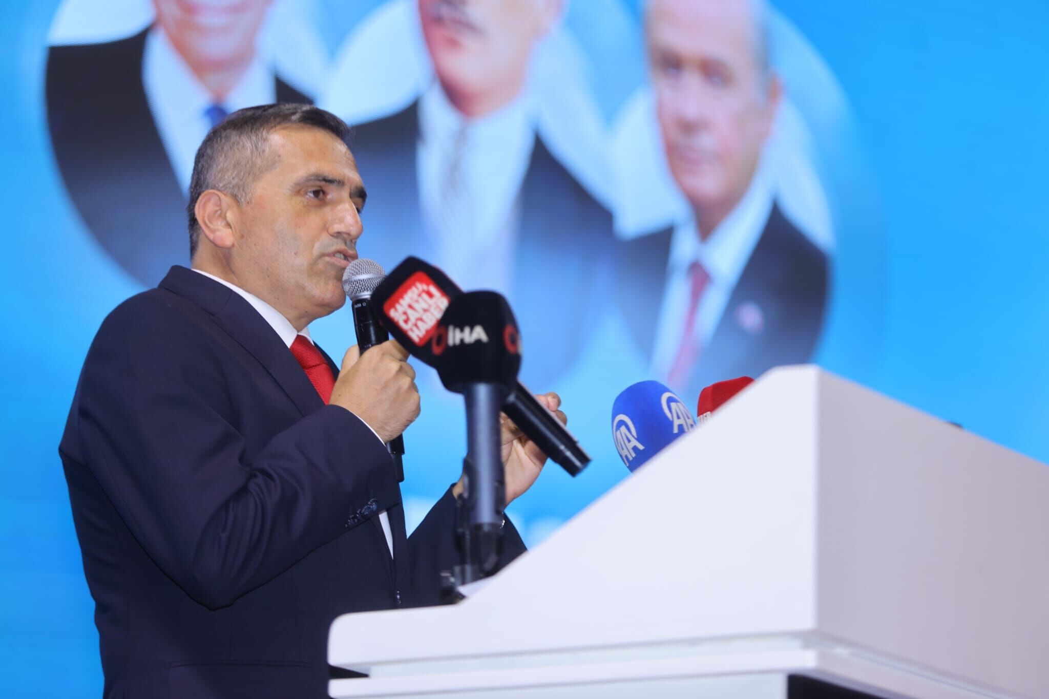 Burhan Mucur, MHP Samsun İl Başkanlığı’nda güven tazeledi-1
