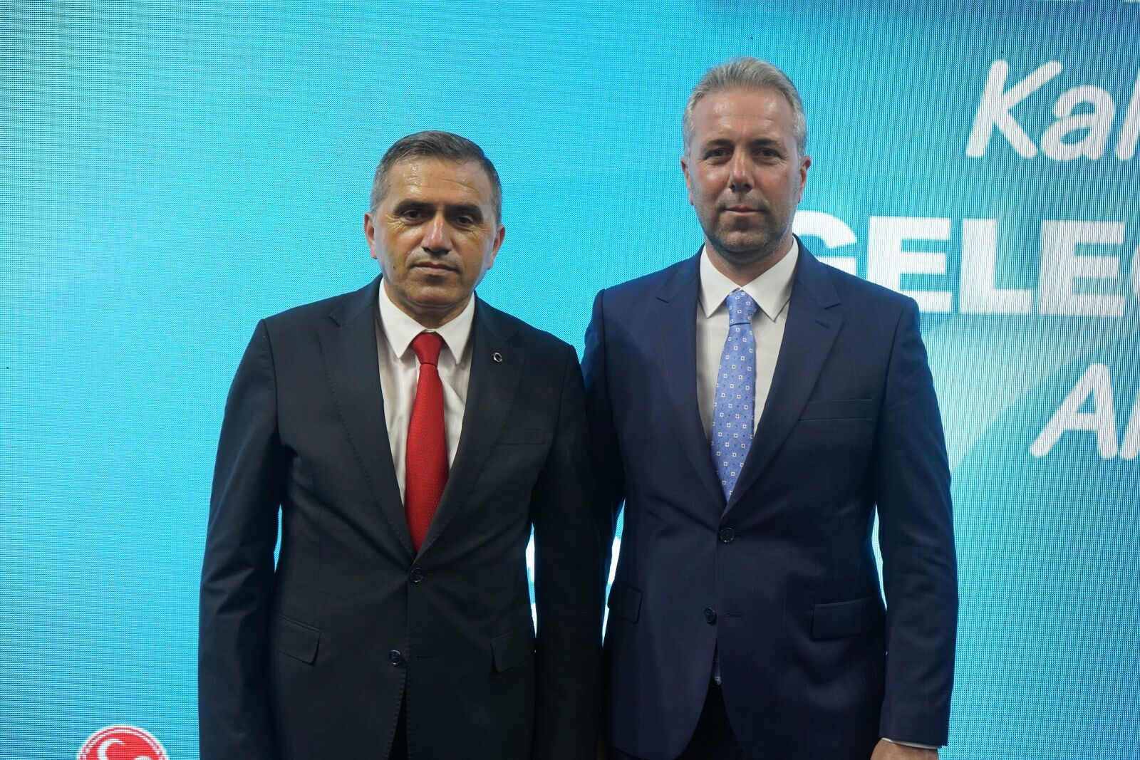 Burhan Mucur, MHP Samsun İl Başkanlığı’nda güven tazeledi-2