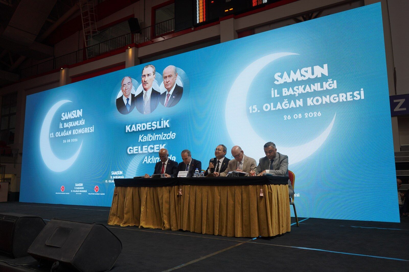 Burhan Mucur, MHP Samsun İl Başkanlığı’nda güven tazeledi
