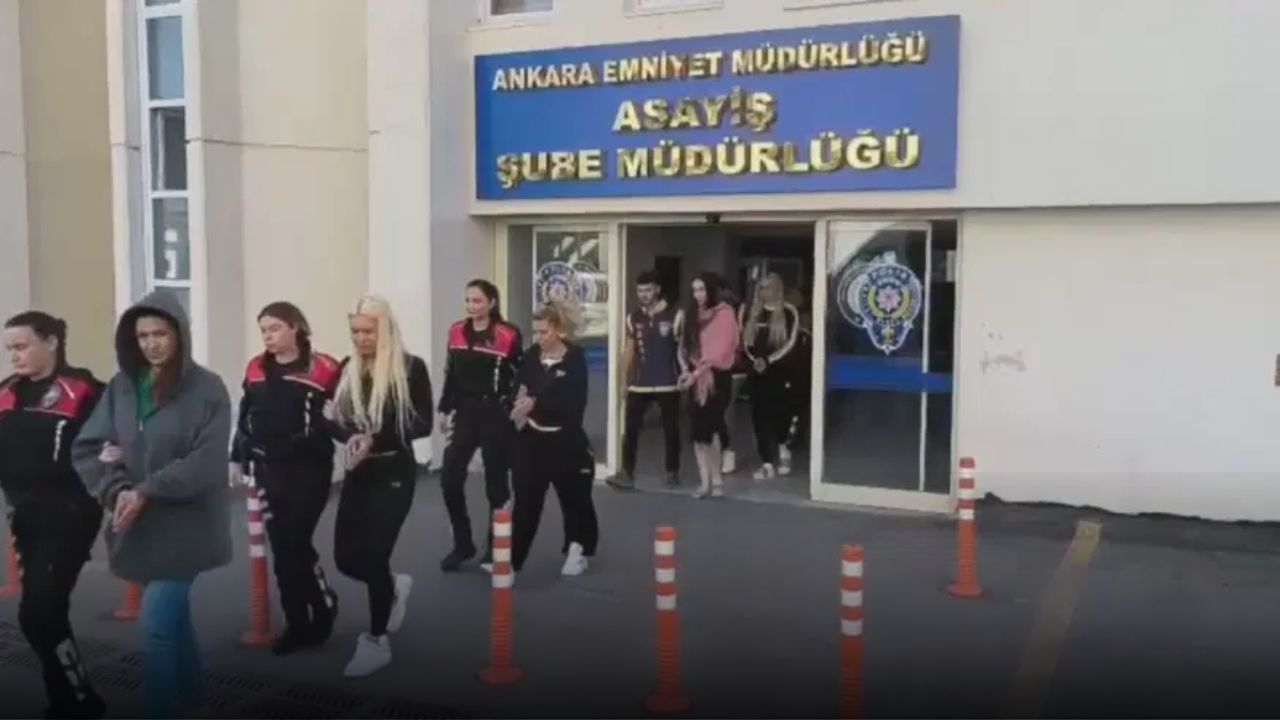 5 Ilde Eş Zamanlı Operasyon Şarkıcı Tuğba Ekinci De Gözaltında (3)