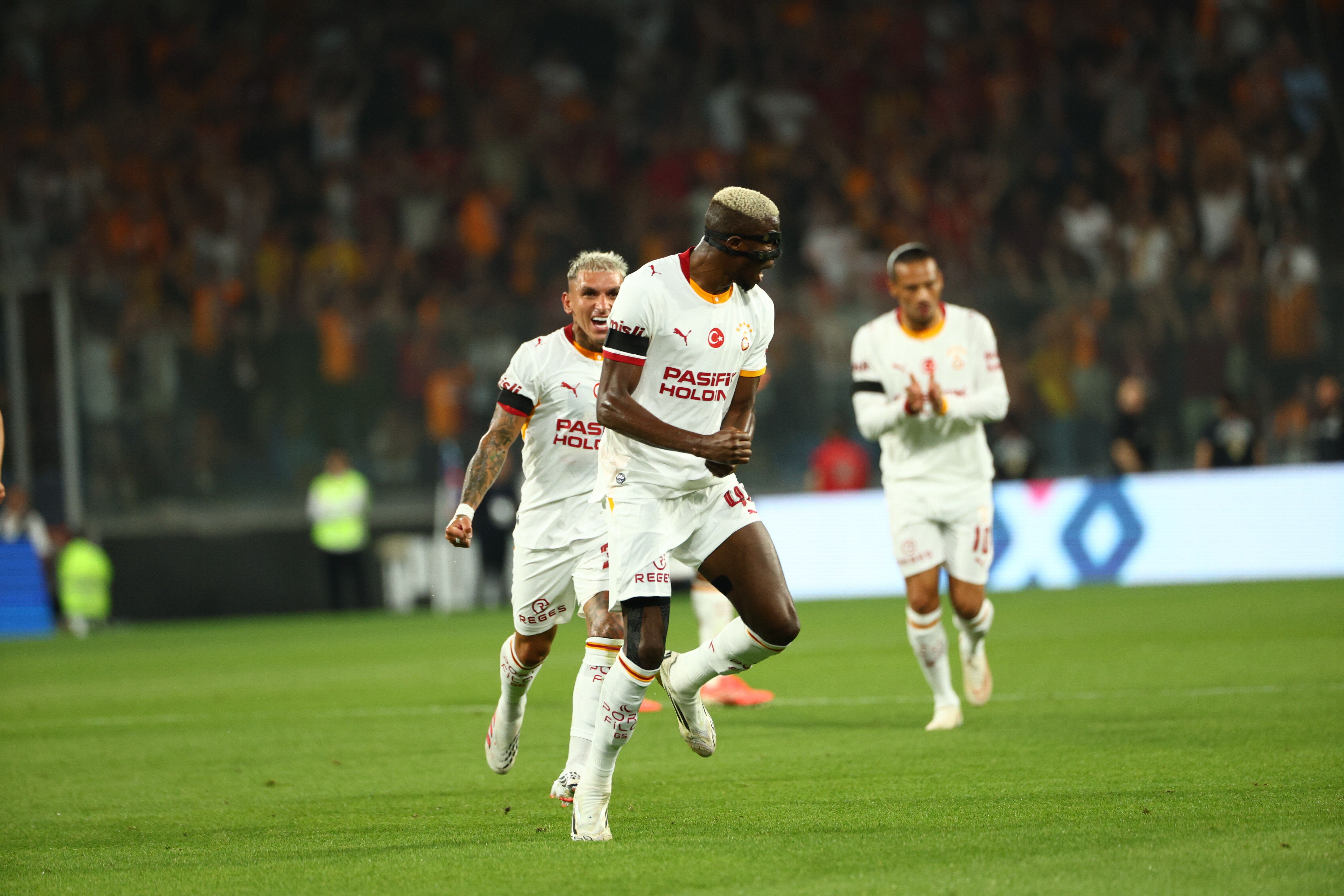Galatasaray, Başakşehir’i 3 2 Mağlup Etti (1)
