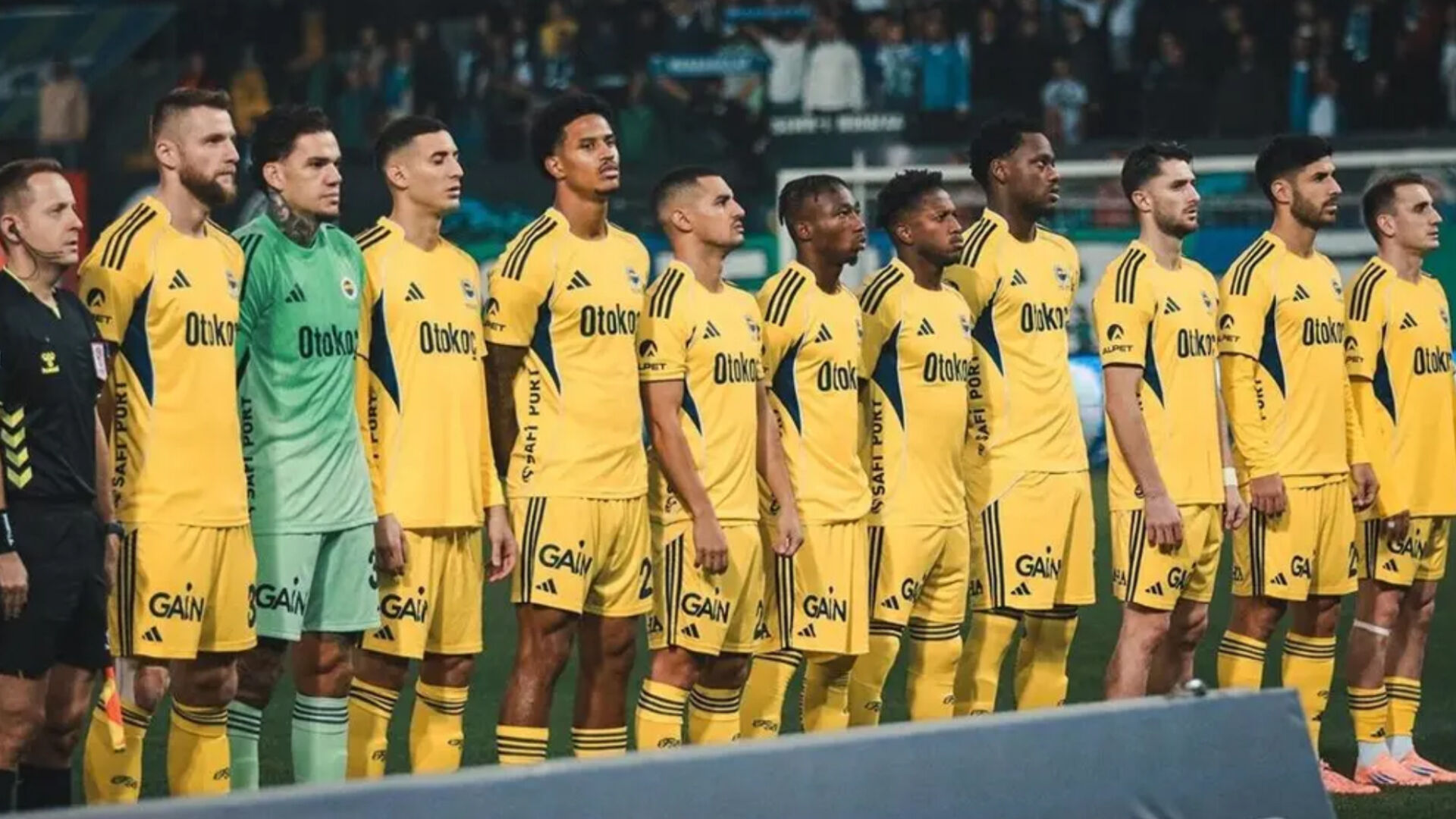 Fenerbahçeli Mert Müldür Avusturya'da ameliyat oldu