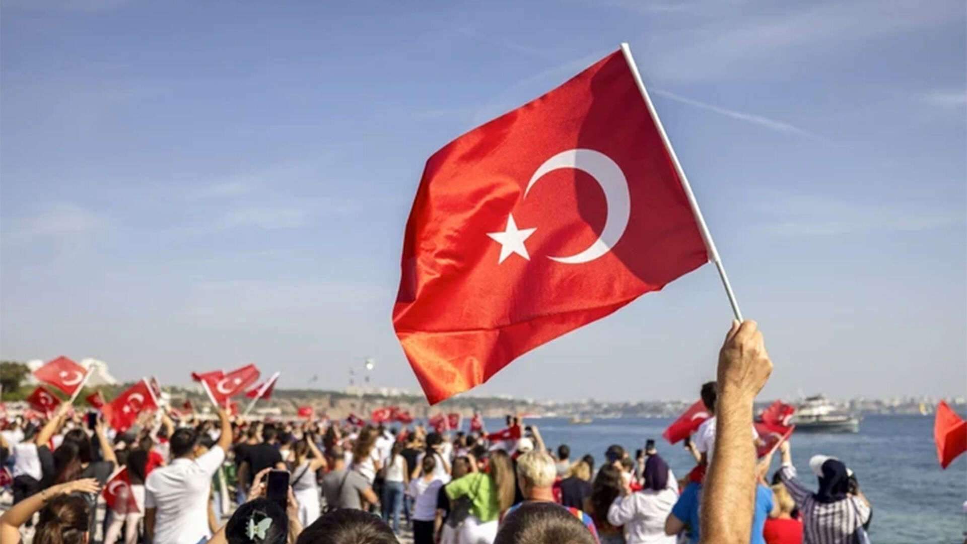 28 Ekim yarım gün mü? 29 Ekim 2026 hangi güne denk geliyor?