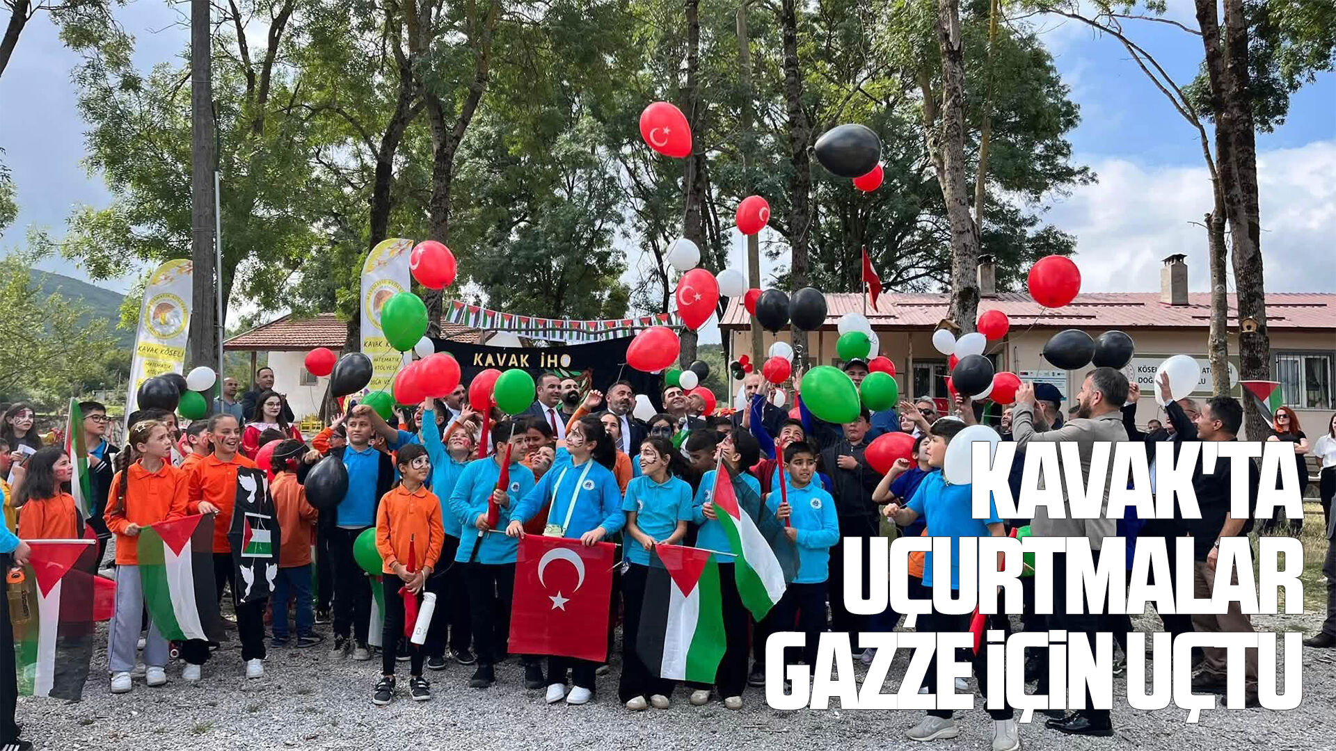 Kavak'ta uçurtmalar Gazze için uçtu