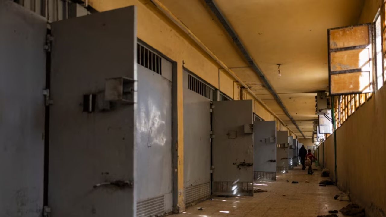 Suriye’de cezaevinde yangın: 7 kişi hayatını kaybetti