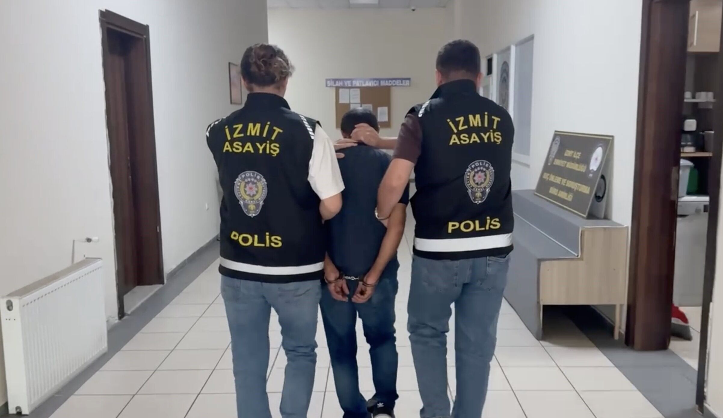 Polisi Bile Şaşırtan Saklanma Yöntemi! 31 Yıllık Hükümlü Böyle Yakalandı (3)