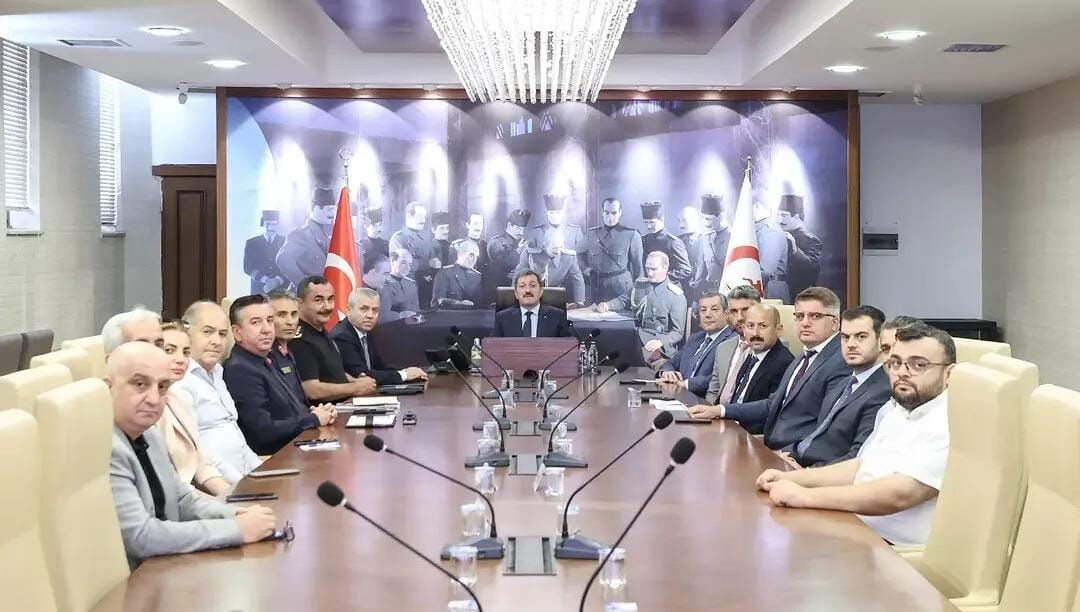 Samsun Valisi Orhan Tavlı Başkanlığında Samsunspor'un Güvenliği Masada (2)