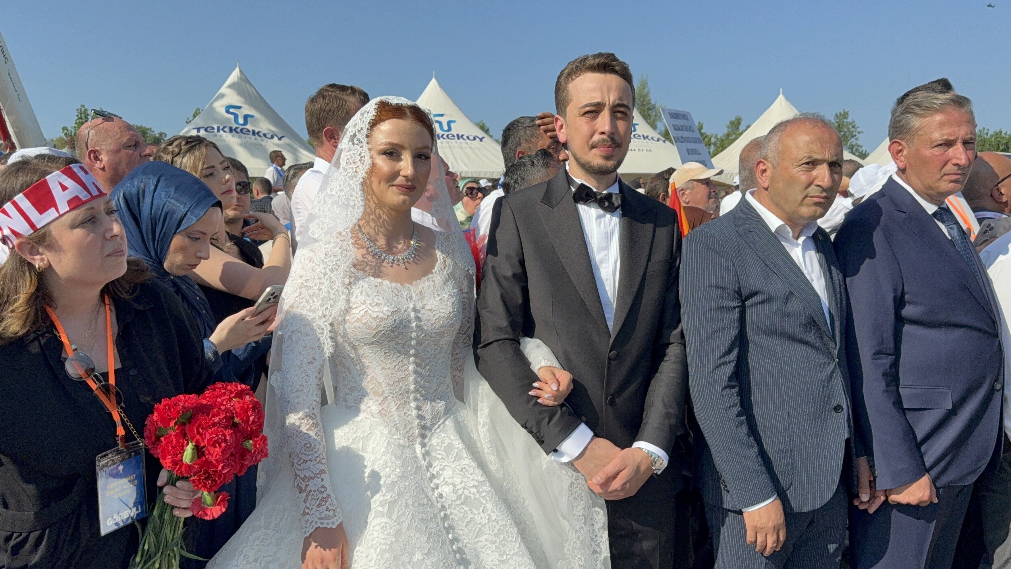 Samsun’da Düğün Öncesi Sürpriz Buluşma! Gelin Ve Damat Erdoğan’la Görüştü (4)