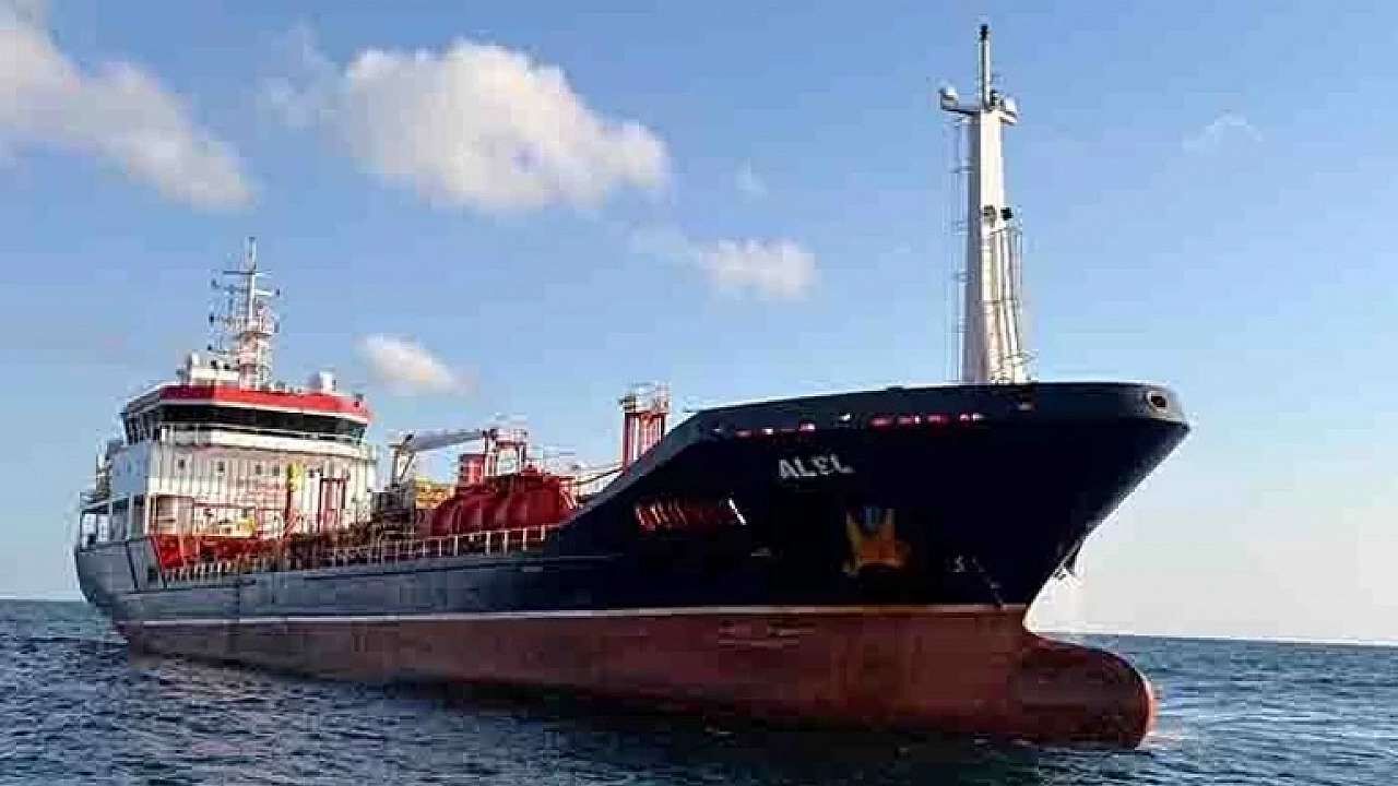 Silivri Açıklarındaki Gemi Kazasında Yeni Gelişme 2 Kaptan Tutuklandı (1)