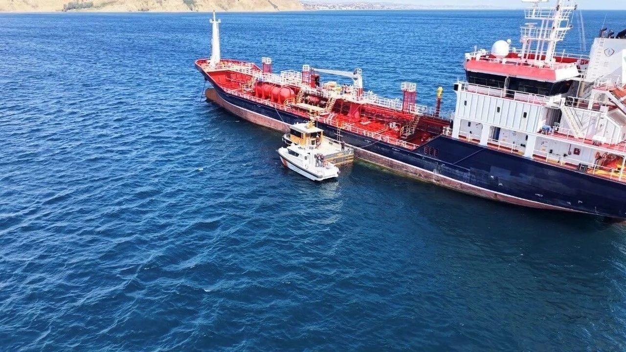 Silivri Açıklarındaki Gemi Kazasında Yeni Gelişme 2 Kaptan Tutuklandı (4)
