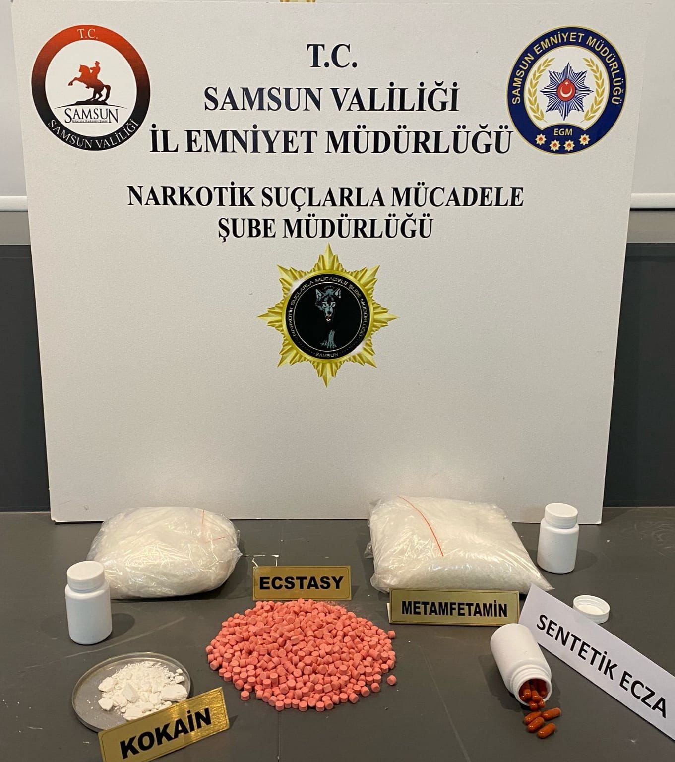 samsunda-zehir-tacirlerine-ozel-harekat-destekli-operasyon-6-gozalti