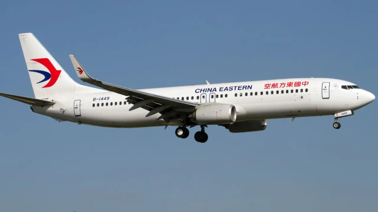 China Eastern Airlines Boeing 737 crash: Flight MU5735 crash 132 passengers - BBC News Pidgin